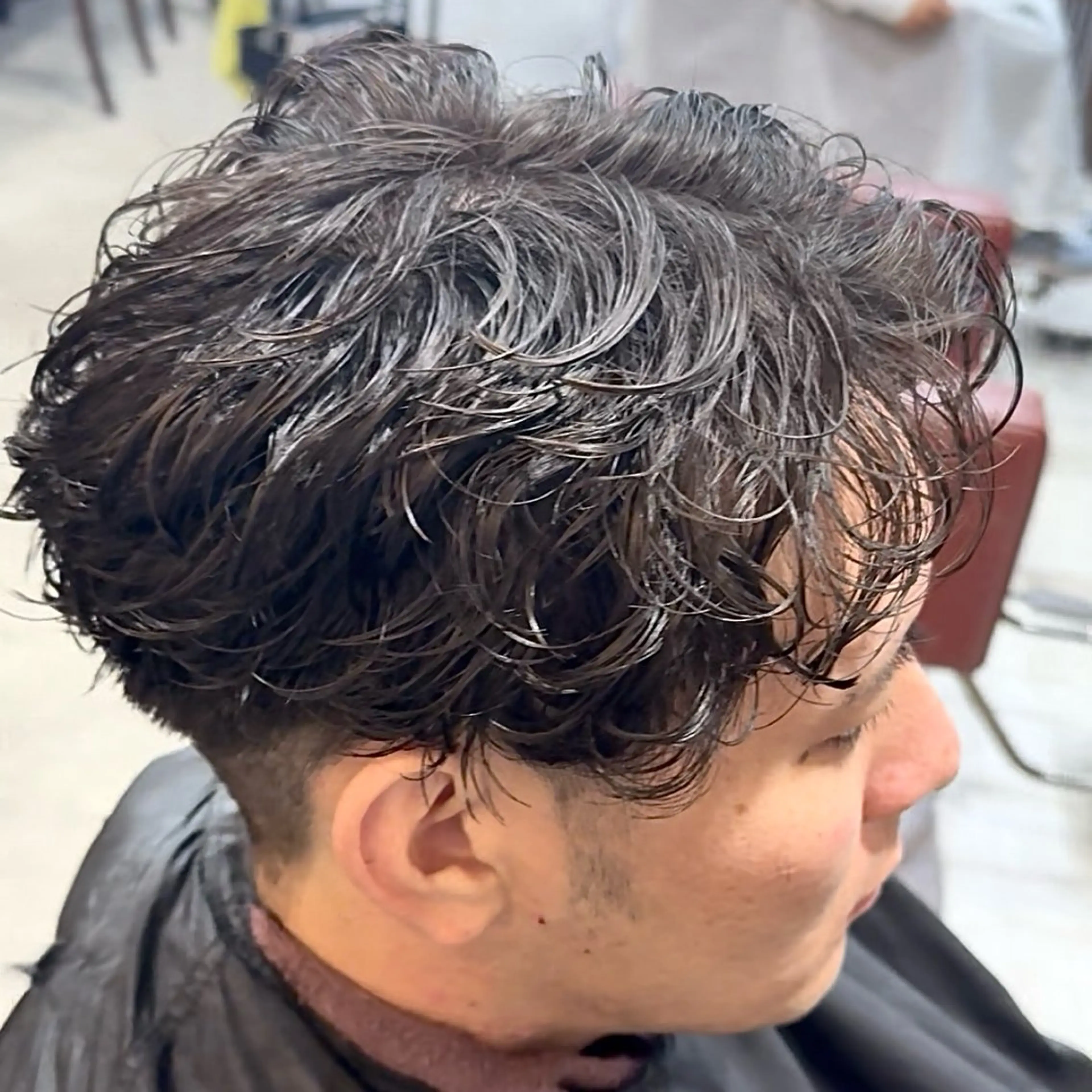 パーマ メンズ カット パーマ 波巻き|シャドウ| サーフカール|RYUのヘアスタイル