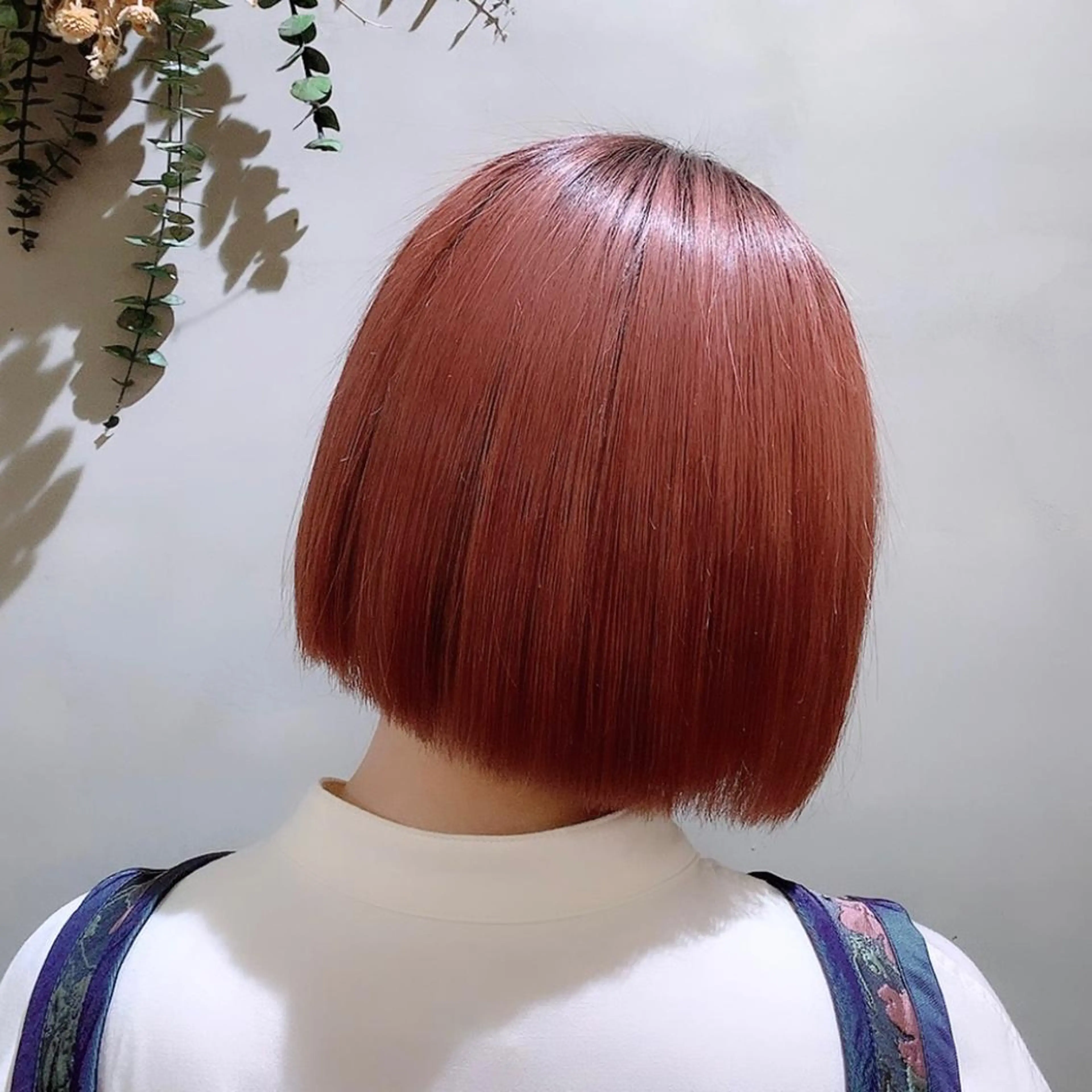 ショート カラー ボブ 濱本 新奈 / 髪質改善パーマのヘアスタイル