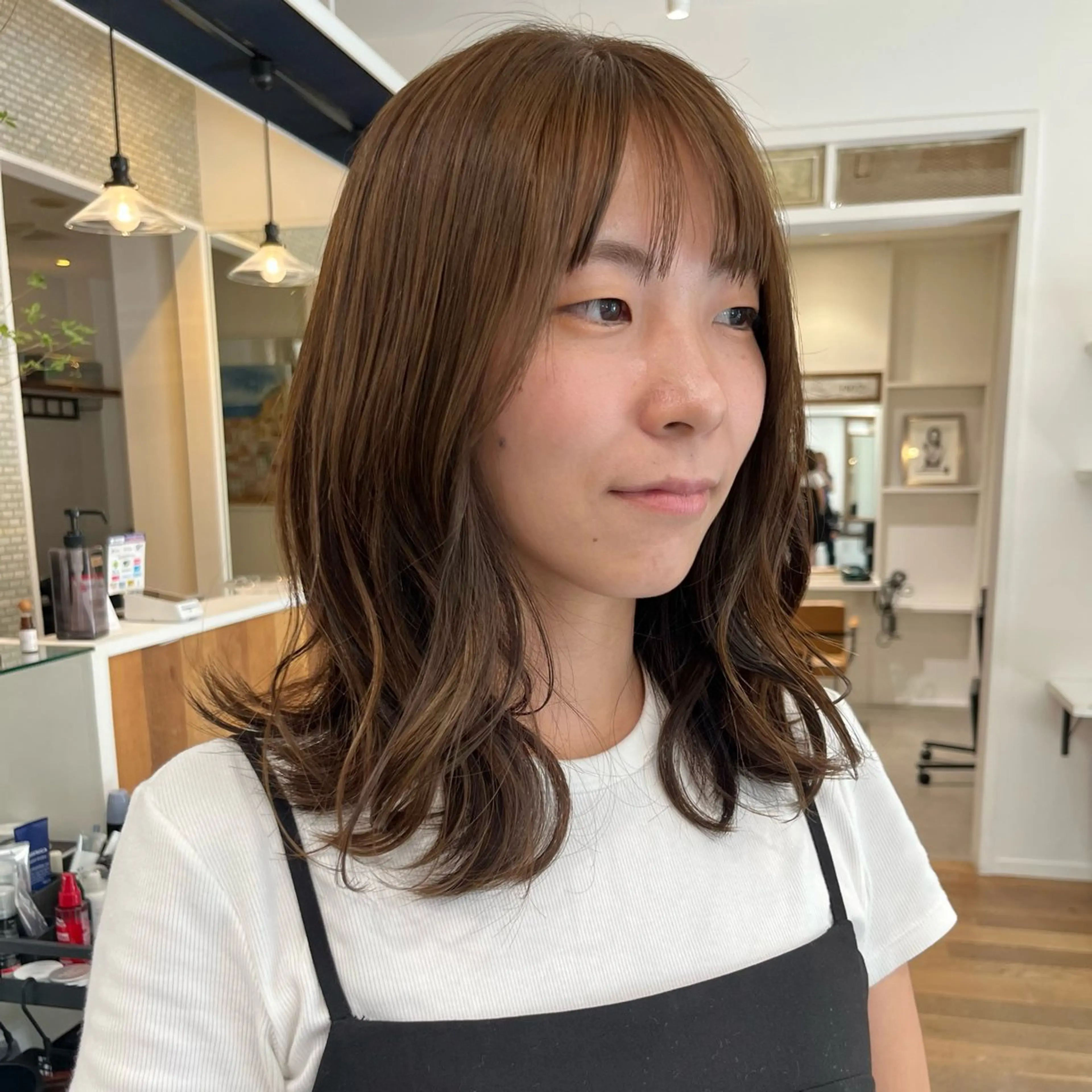 セミロング カラー ヘアアレンジ ベージュカラー ブリーチ オリーブベージュ トリートメント カット ヘアカラー トリートメント 無料カットモデル‪✨ ✂️Nanami🌷のヘアスタイル