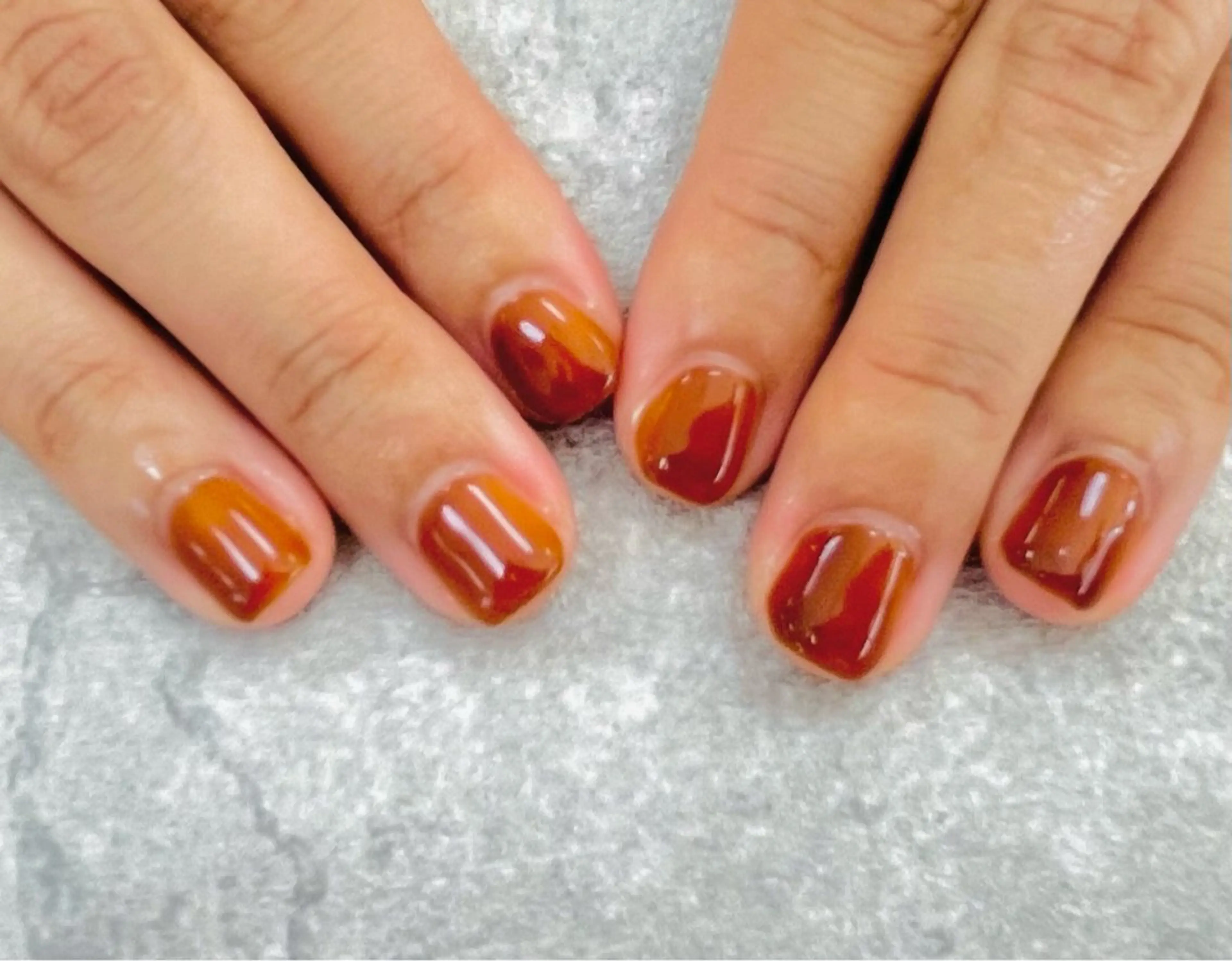 ネイル フットネイル フレンチネイル グラデーション キラキラネイル 韓国ネイル ハンドネイル 二見 晴香のネイルデザイン