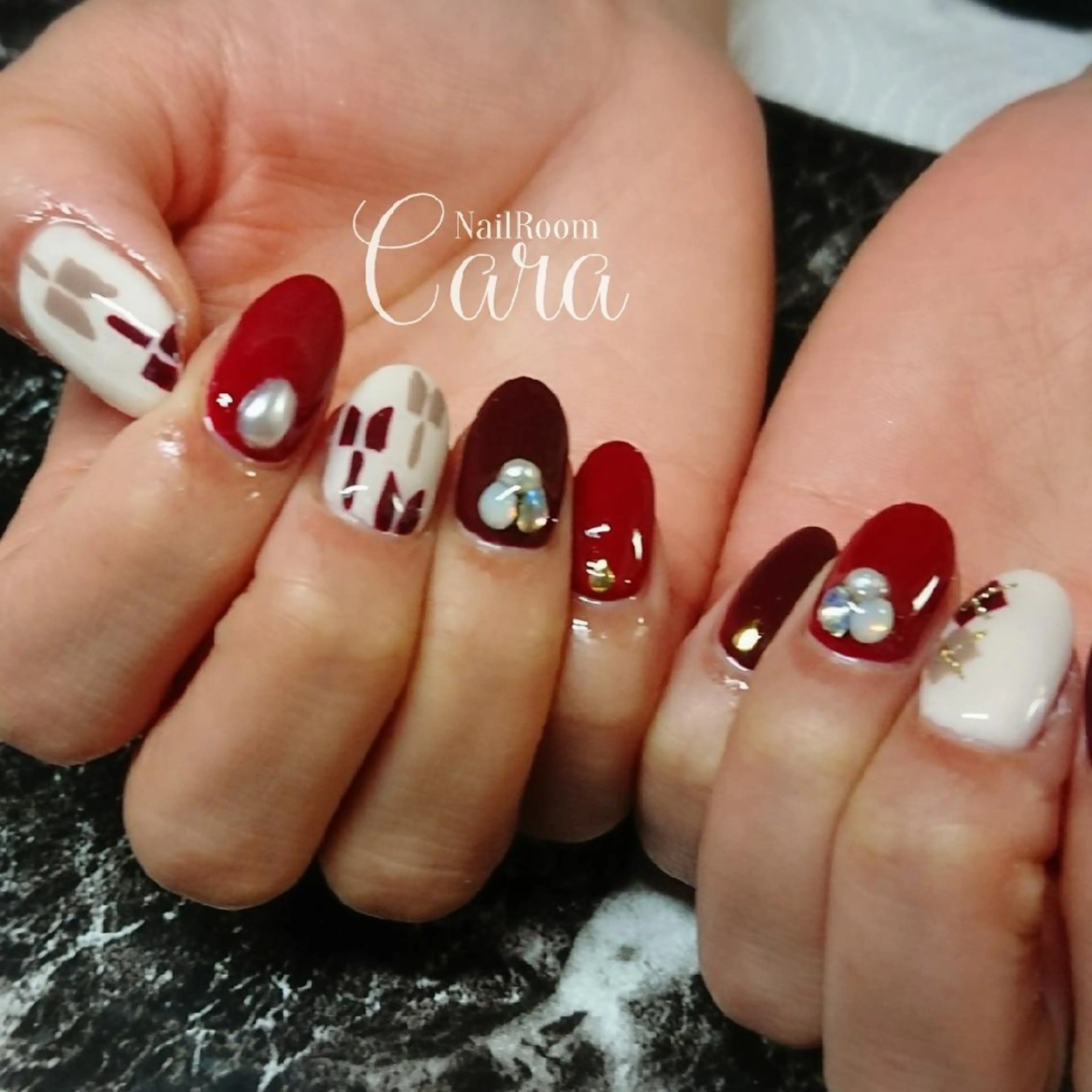 ネイル instinkt_ Mio Mizunoのネイルデザイン