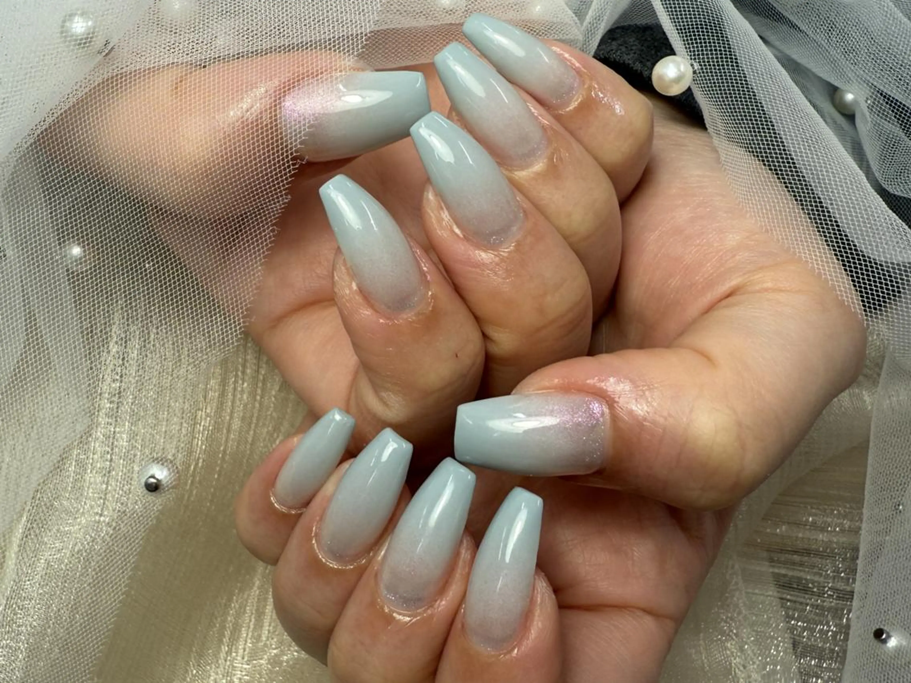 ネイル ブルー グラデーション ピンク ハンドネイル ToliyDeliy Nail Salonのネイルデザイン