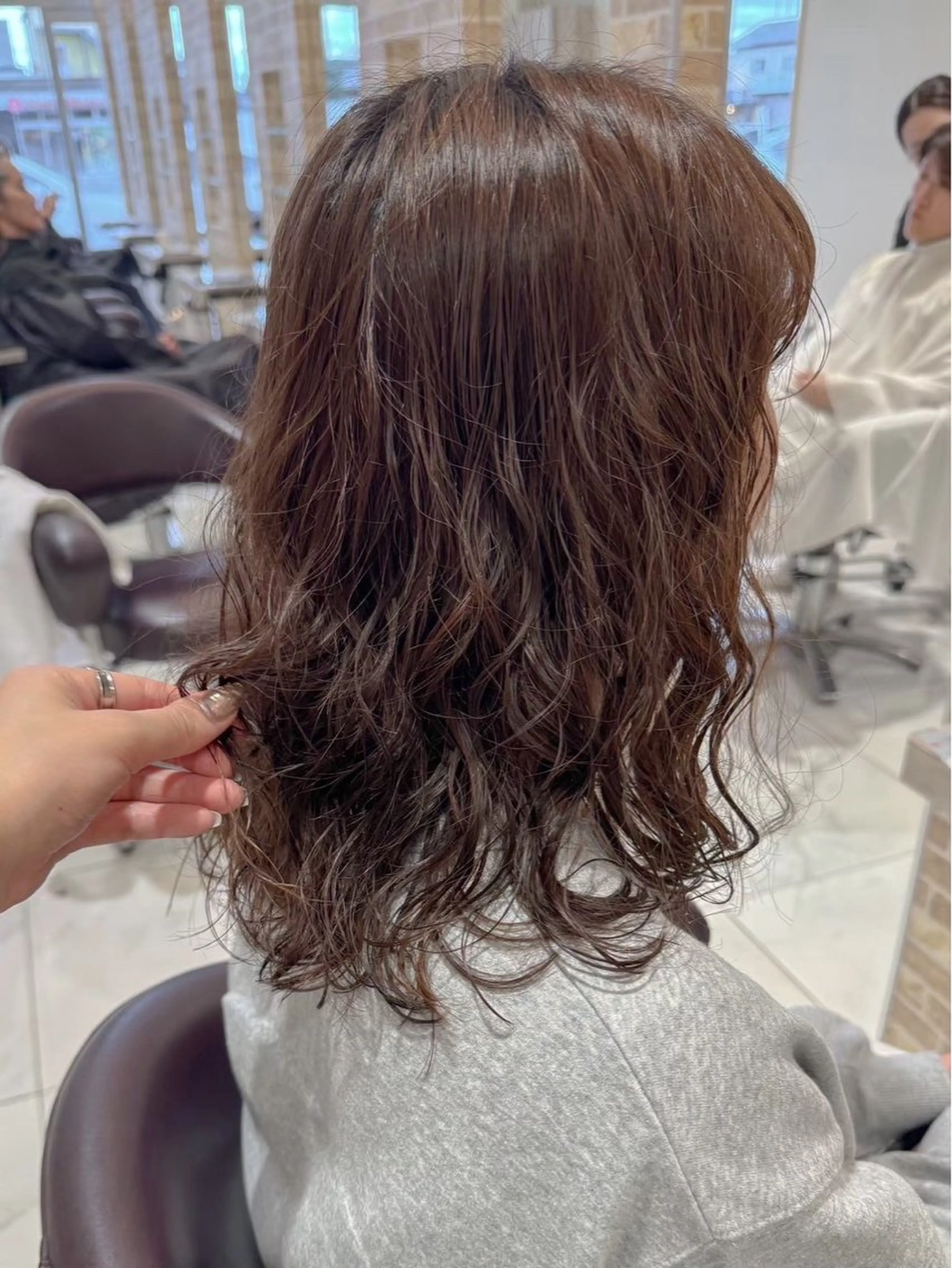 ミディアム パーマ ミディアムパーマ 山脇 聖竜のヘアスタイル