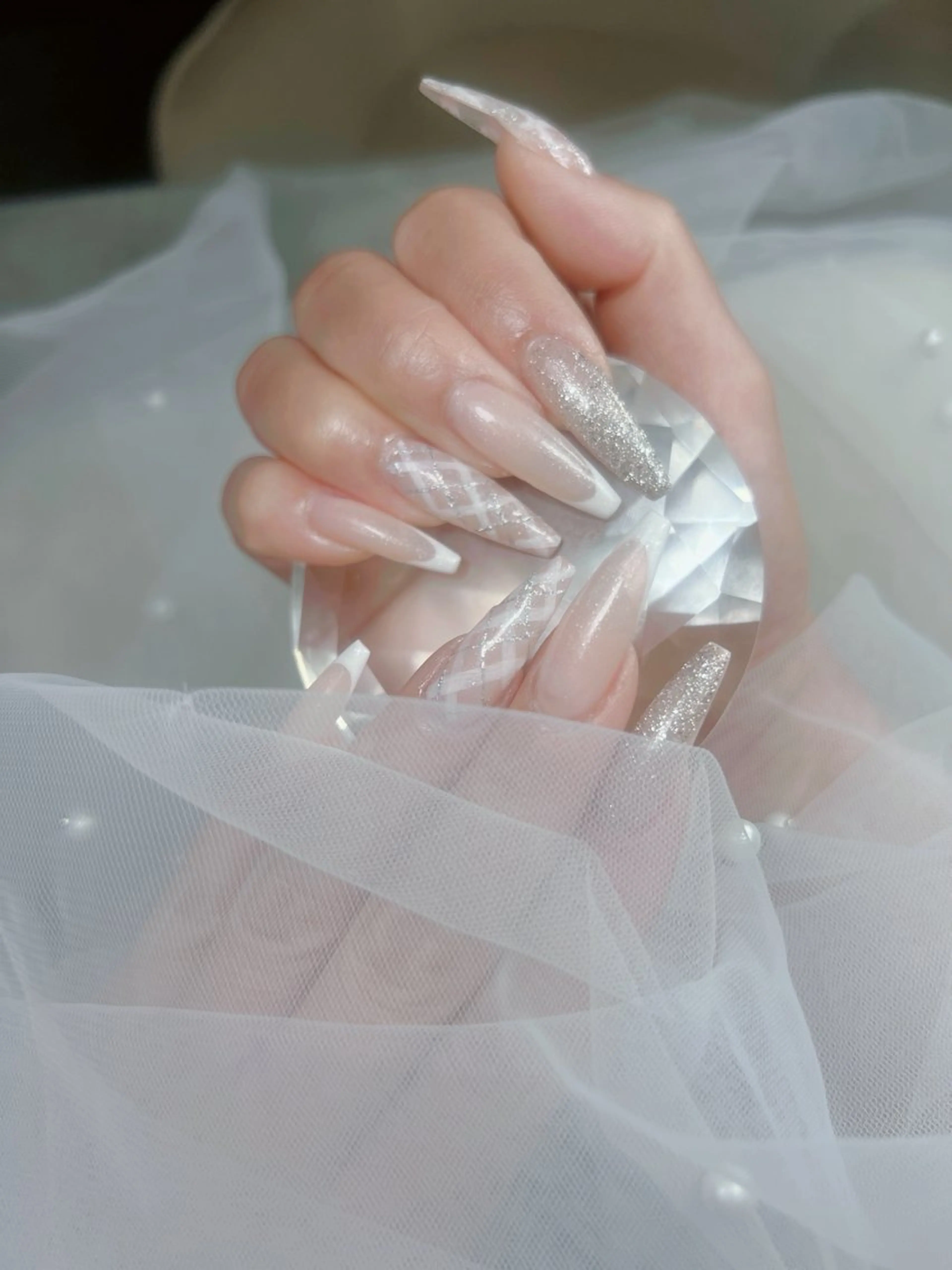 ネイル アートネイル オーロラネイル チークネイル 長さ出し フットネイル ハンドネイル フットネイル ハンドケア Noiranail_ studio川越西口のネイルデザイン