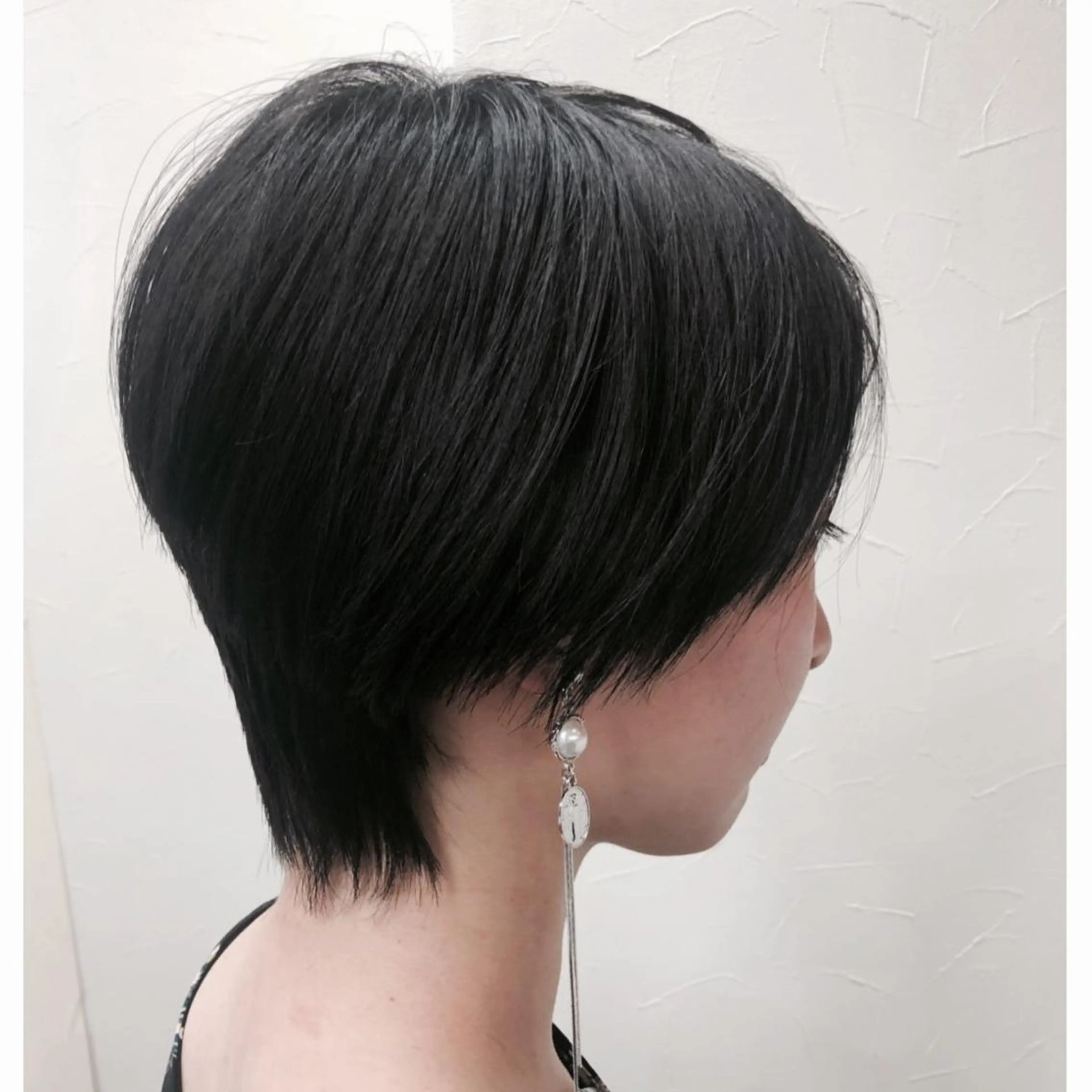 ショート カット ディレクター鮫島 俊介のヘアスタイル