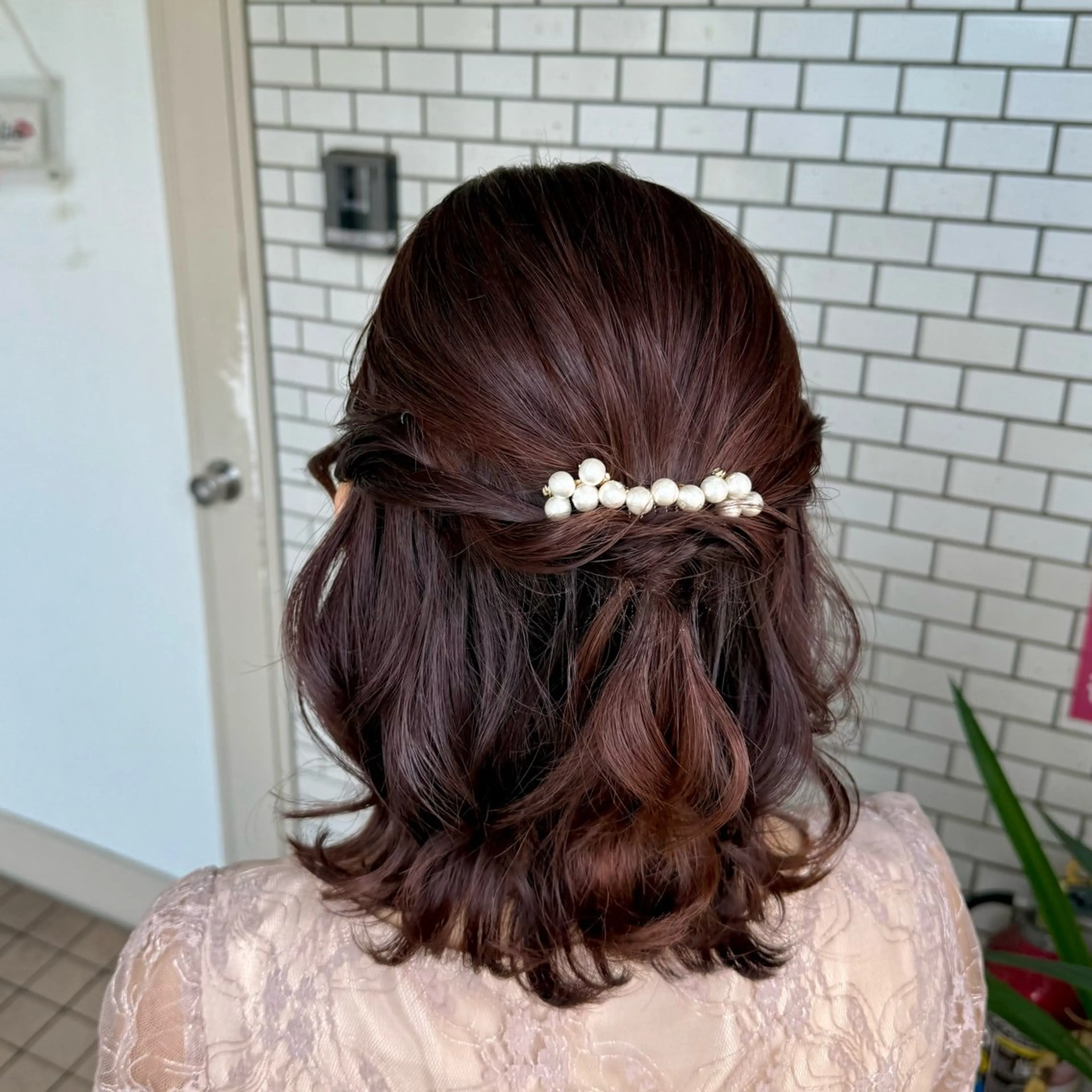 ミディアム ヘアアレンジ 成人式 ハーフアップ 結婚式・ブライダル 卒業式のヘアスタイル ヘアセット 褒められヘアメイク /ボブ女子🐶みおのヘアスタイル