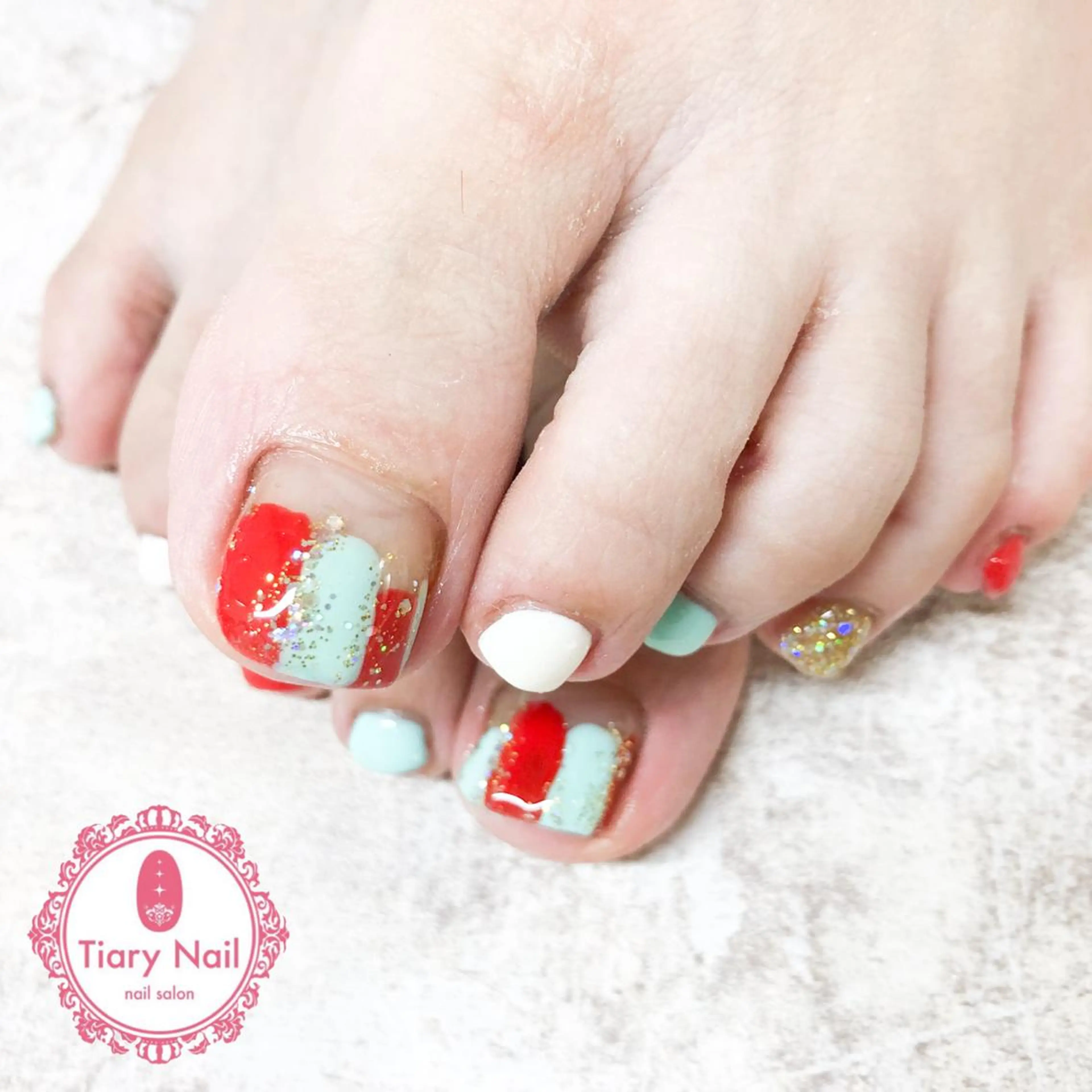 ネイル tiarynail K Kのネイルデザイン