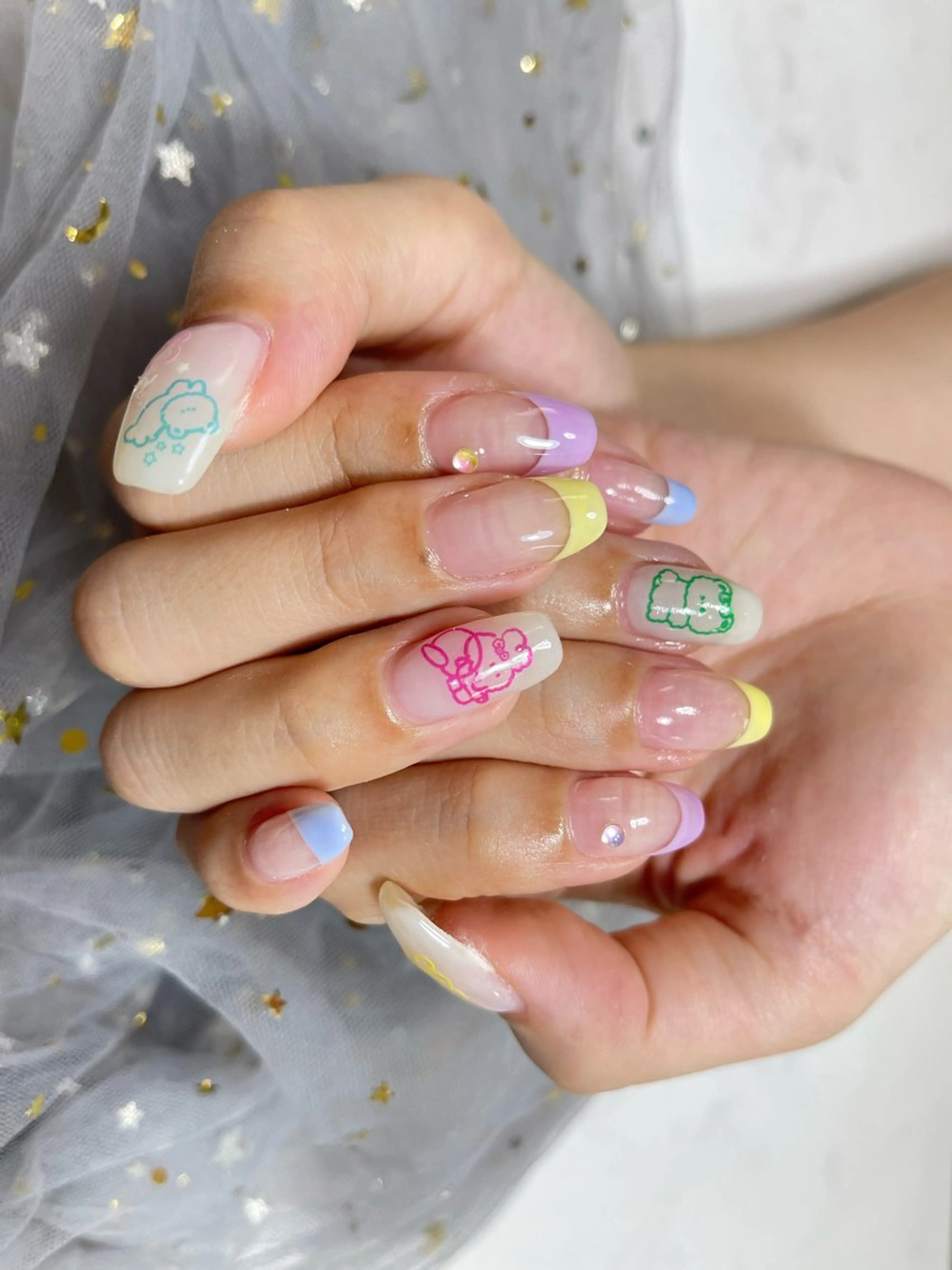 ネイル ハンドネイル 🎀ネイルサロン エクラYUI🎀のネイルデザイン