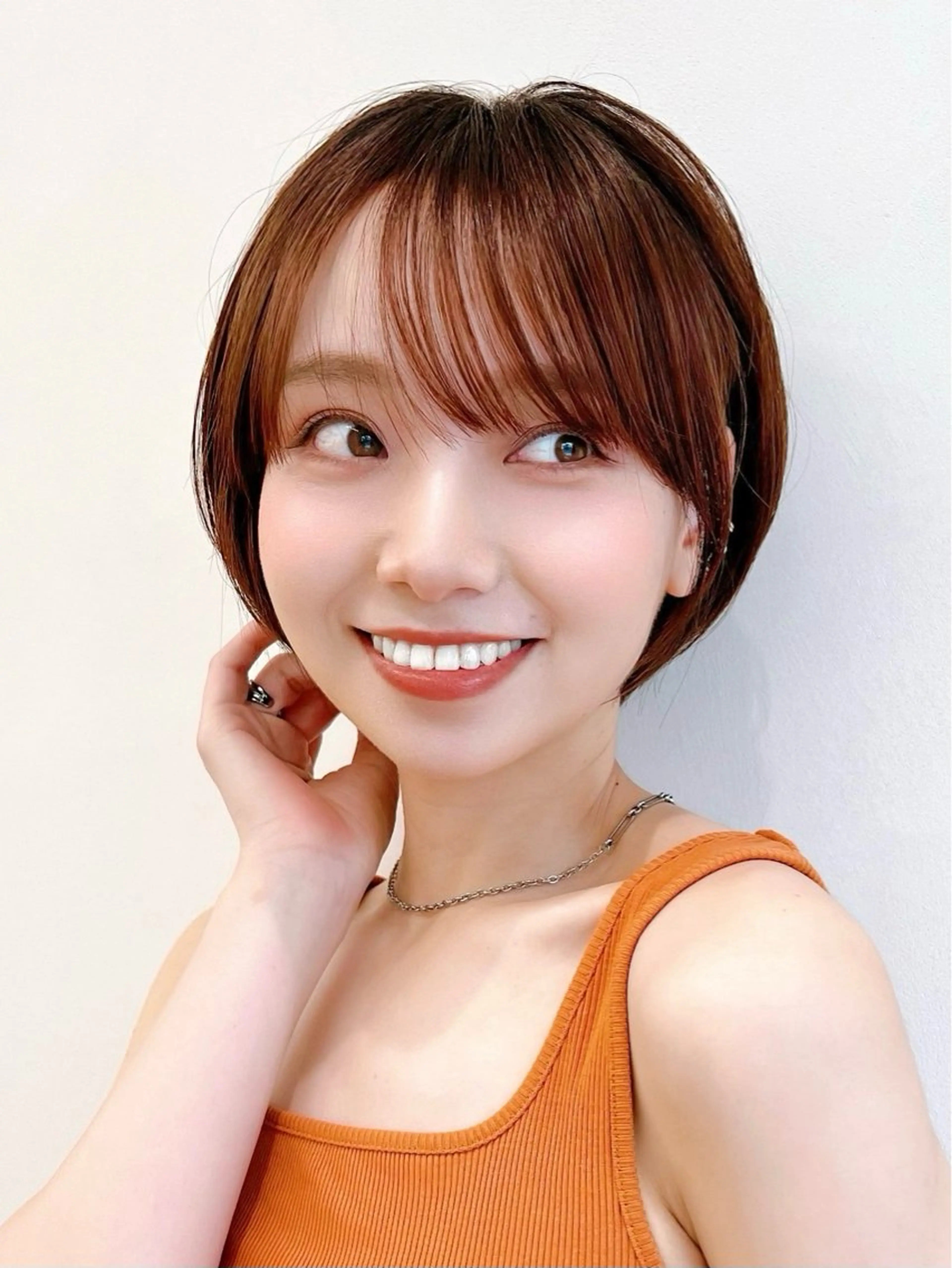ショート Say.石川葵 ショートボブ前髪のヘアスタイル