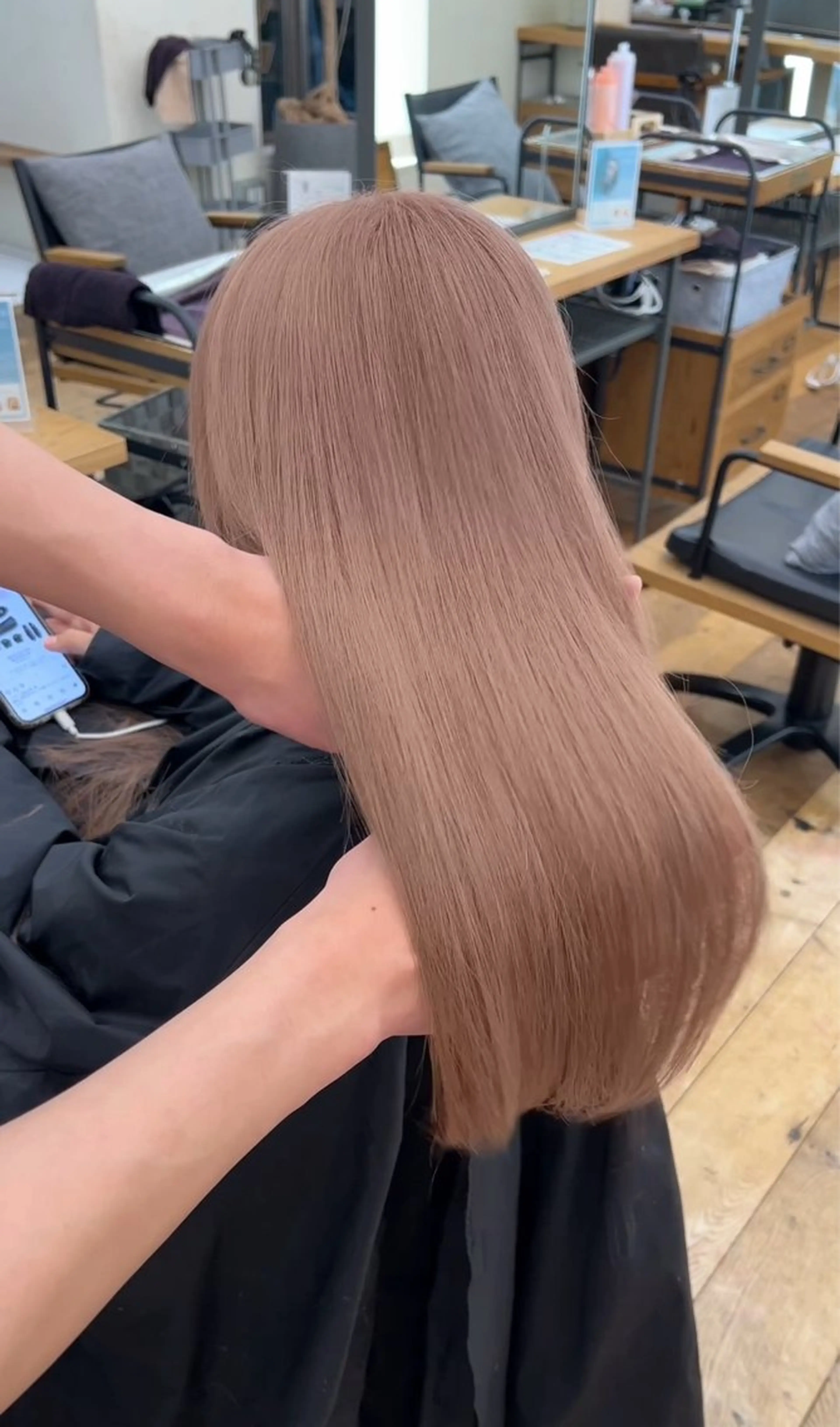 ロング カラー ブリーチ ケアブリーチ カット ヘアカラー トリートメント belle 表参道 terrace所属・抜きっぱなしブロンド /ハイトーン/カナタのヘアスタイル