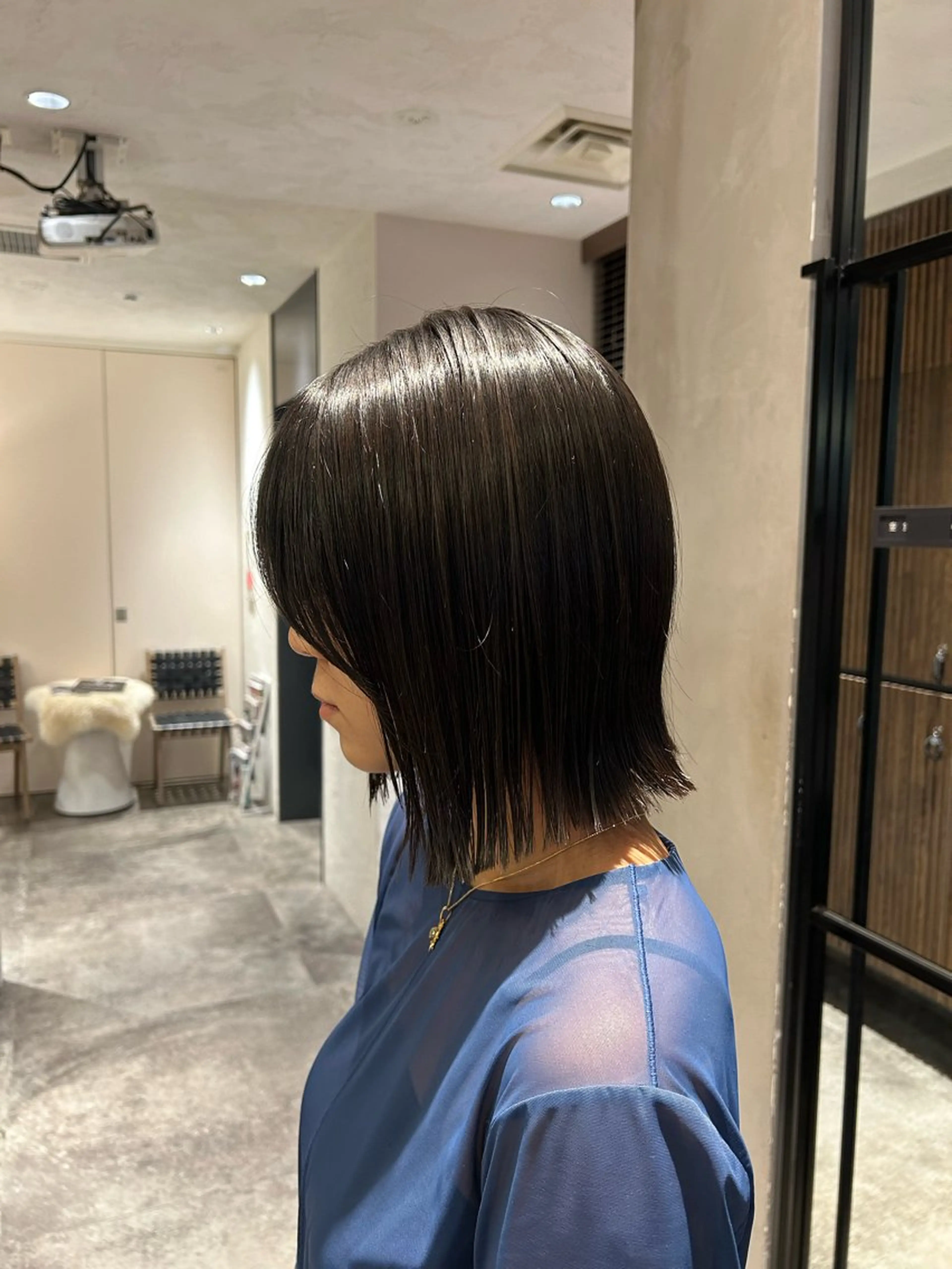 ショート カラー ボブ 外ハネヘア ボブ/インナーカラー レイヤーボブ/楓のヘアスタイル