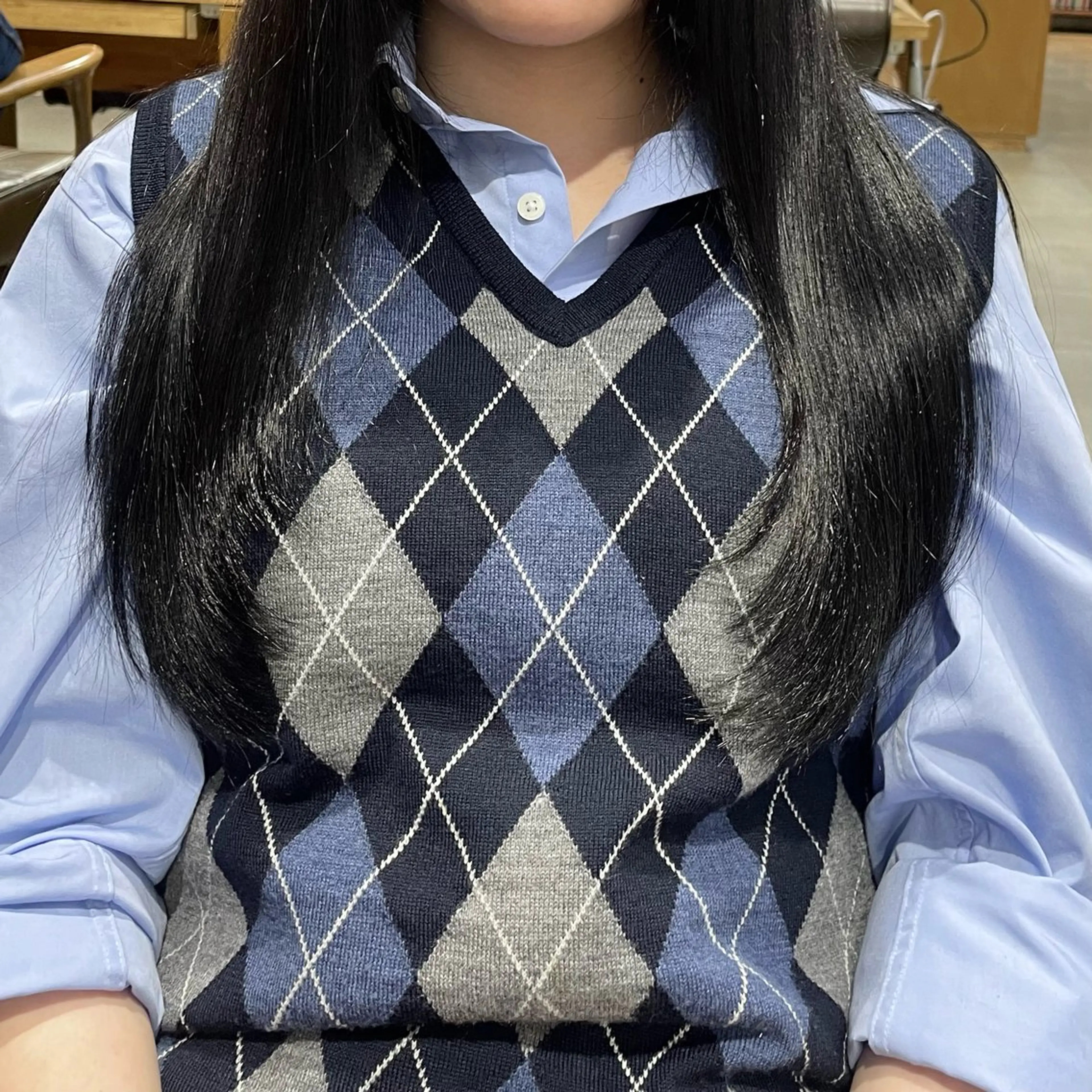 ロング レイヤーカット Ameri所属・Riko🫧 艶カラーのヘアスタイル