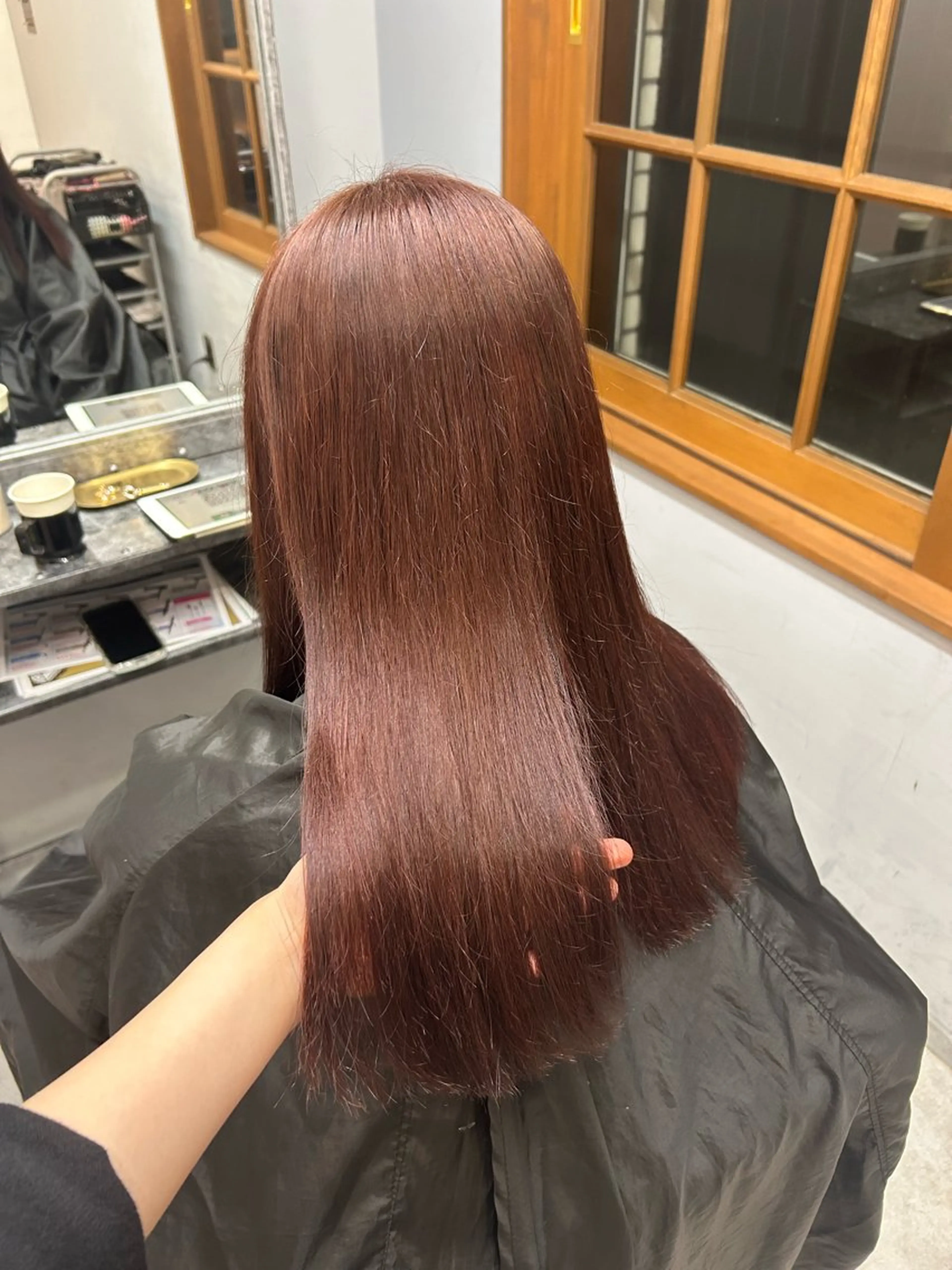 セミロング カラー hair atelier OZ桑野店所属・阿佐見 若菜のヘアスタイル