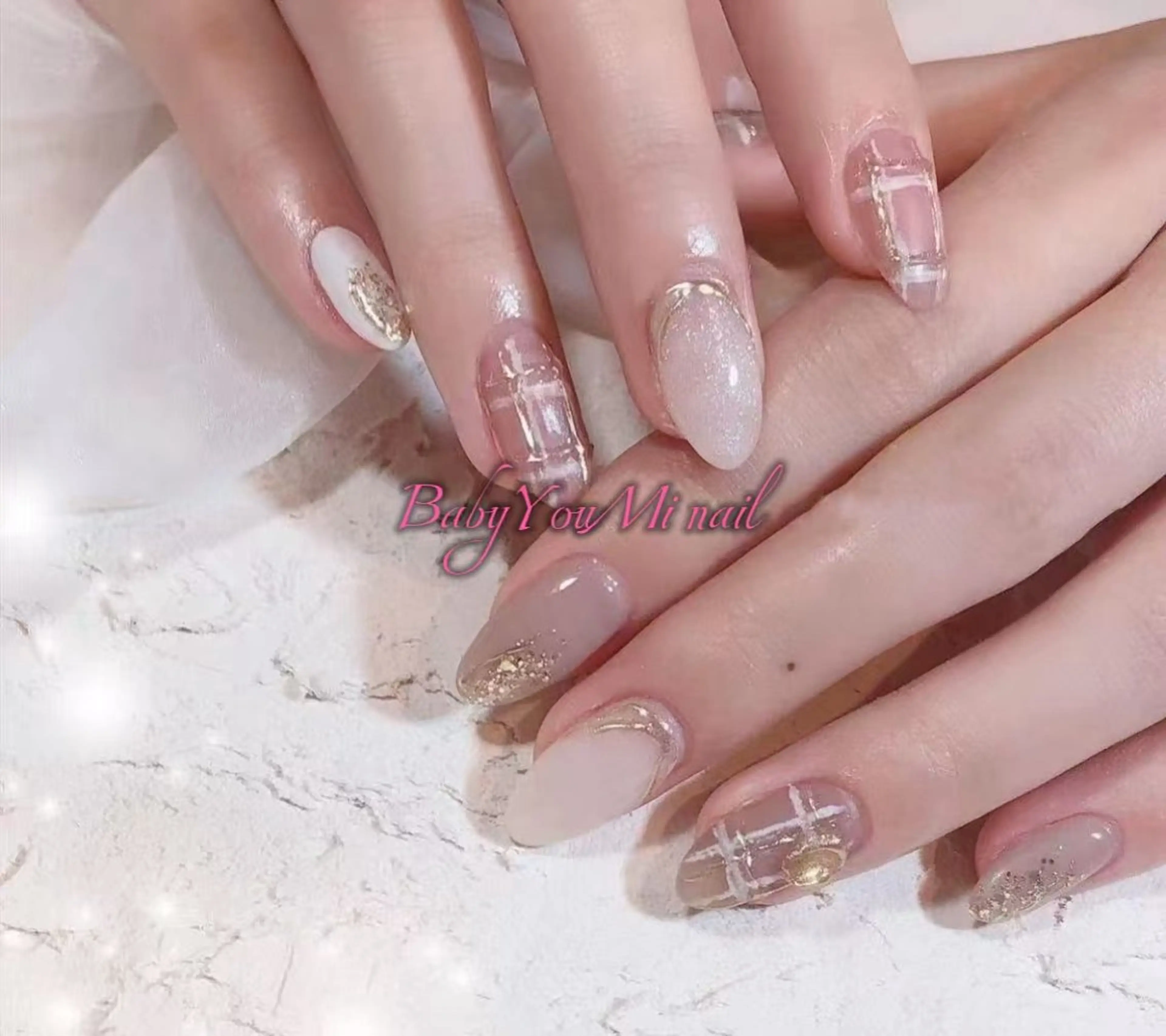 ネイル オーロラネイル フラワーネイル フットネイル フレンチネイル ジェルネイル ハンドネイル BabyYouMi nailのネイルデザイン