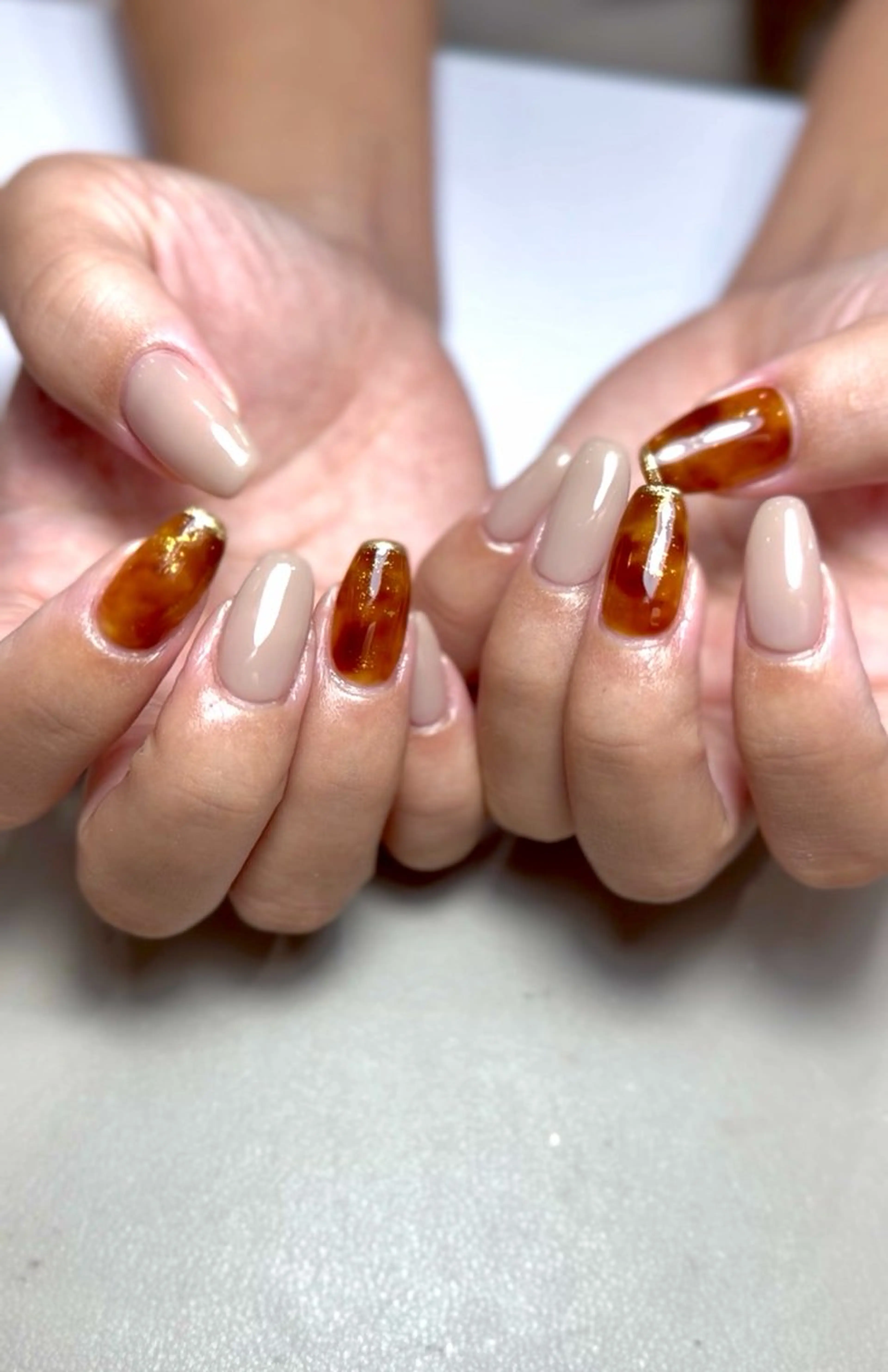 ネイル べっ甲ネイル フラッシュネイル フレンチネイル ジェルネイル グラデーション ハンドネイル ハンドケア REILLY.　private nail salon所属・Marina 《REILLY.》のネイルデザイン