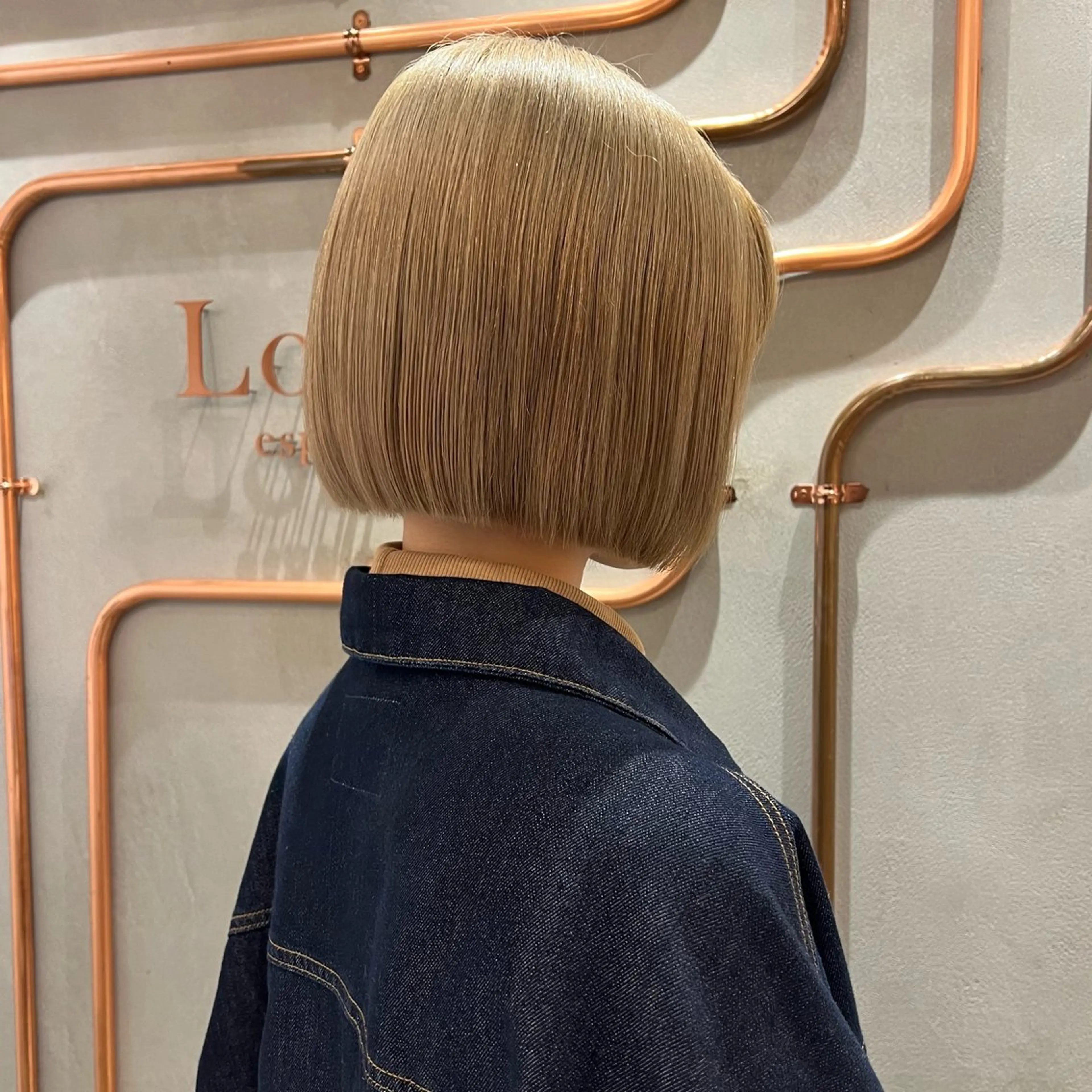 ショート カラー ボブ/巻ける縮毛矯正 /韓国レイヤーはなのヘアスタイル