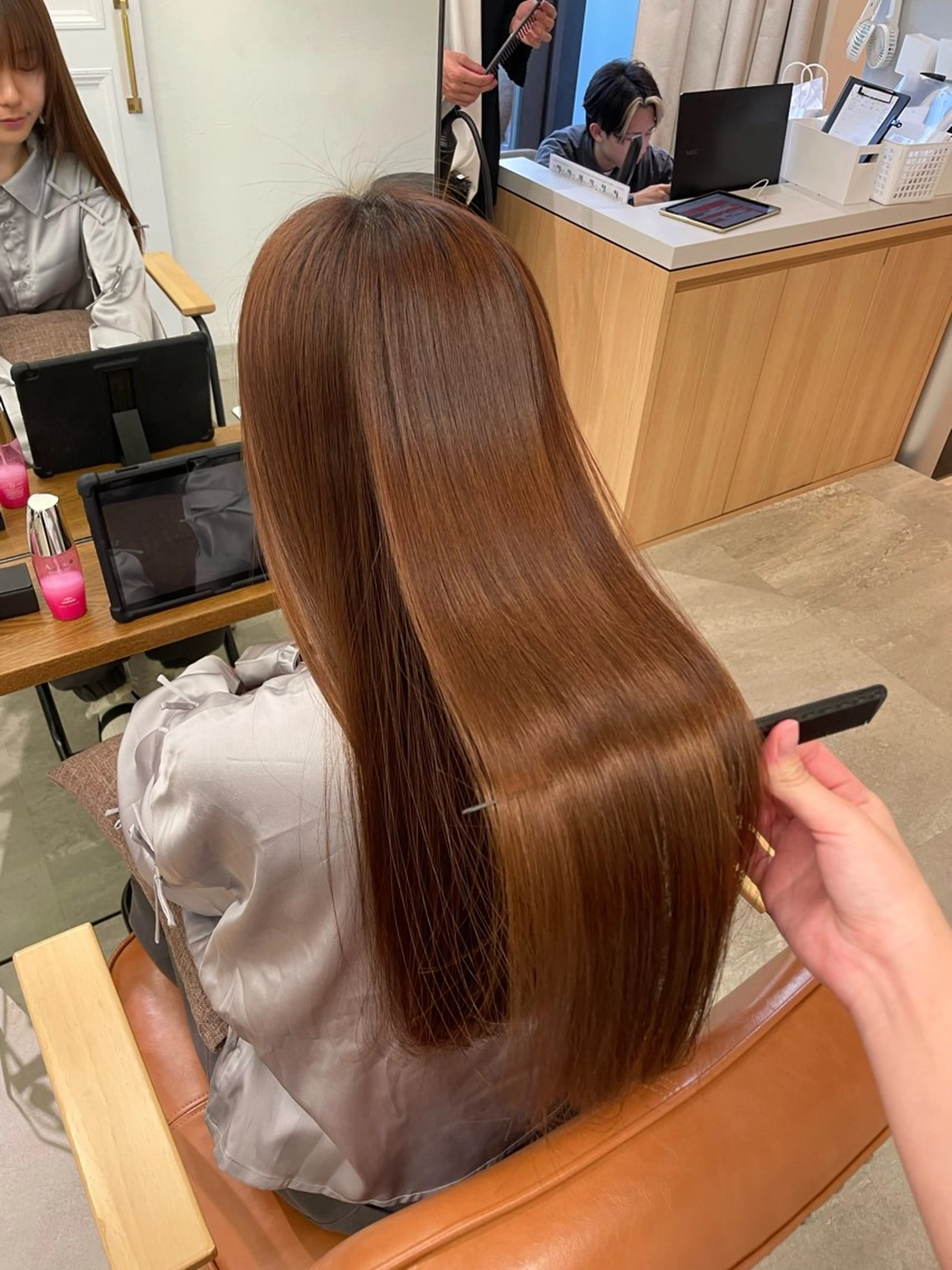ロング 髪質改善🤍艶カラー ゆいのヘアスタイル