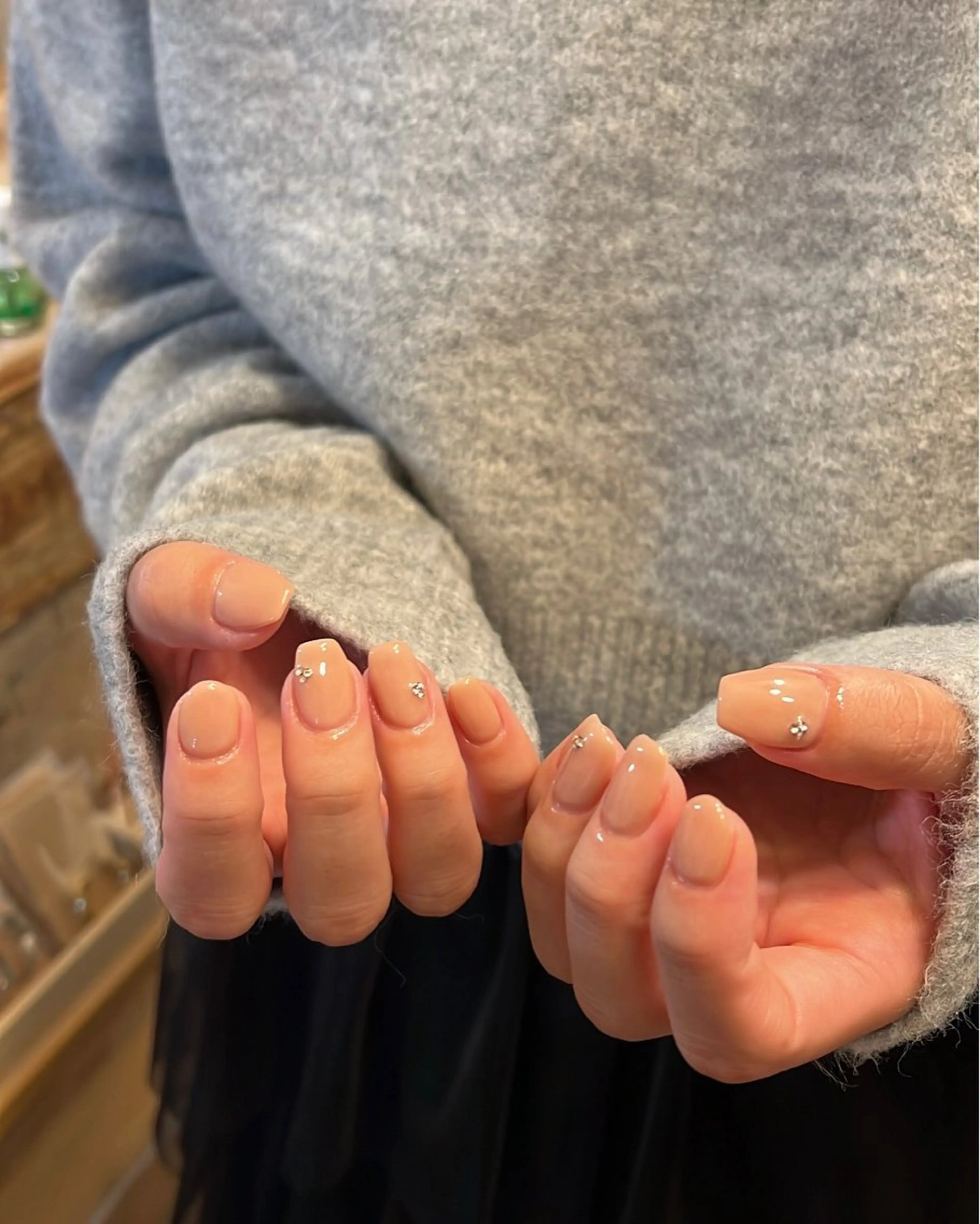 ネイル ハンドネイル フットネイル ハンドケア Nes.Nail所属・Miyagi Asamiのネイルデザイン