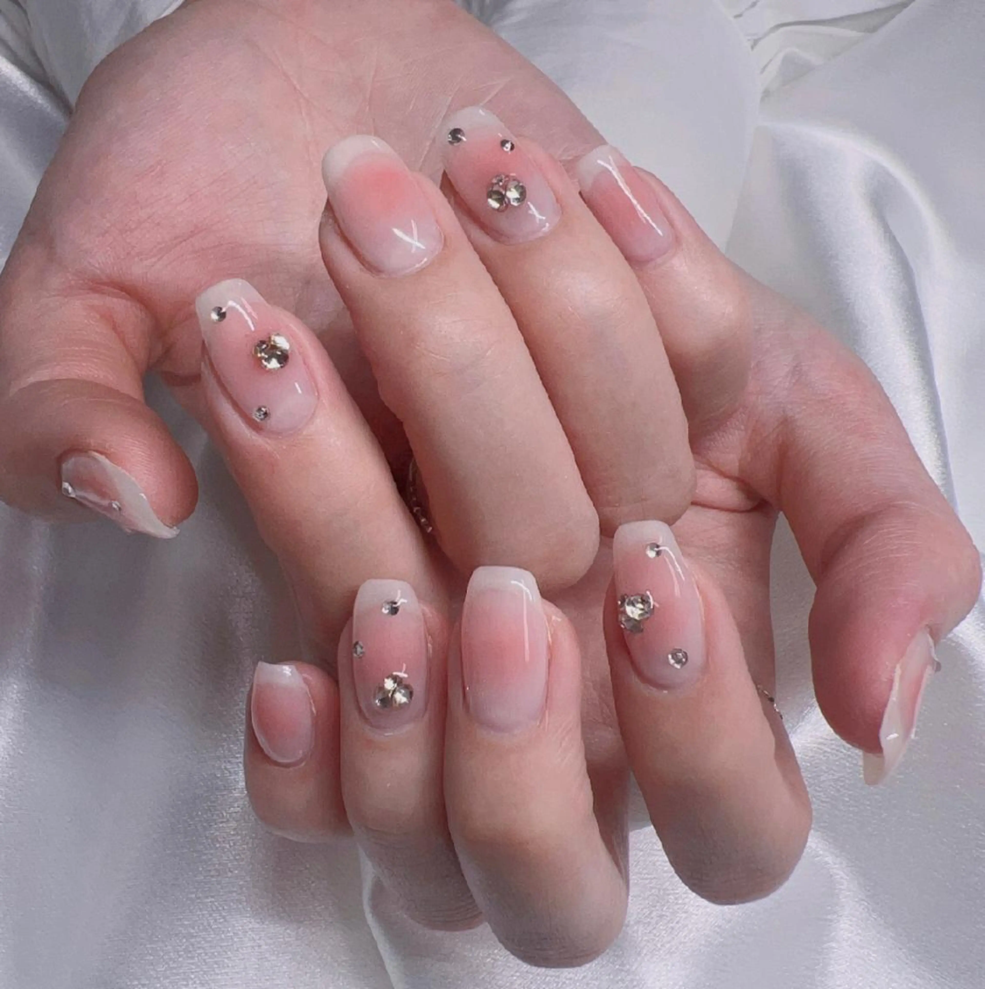 ネイル ハンドネイル Chill Nailsalonのネイルデザイン