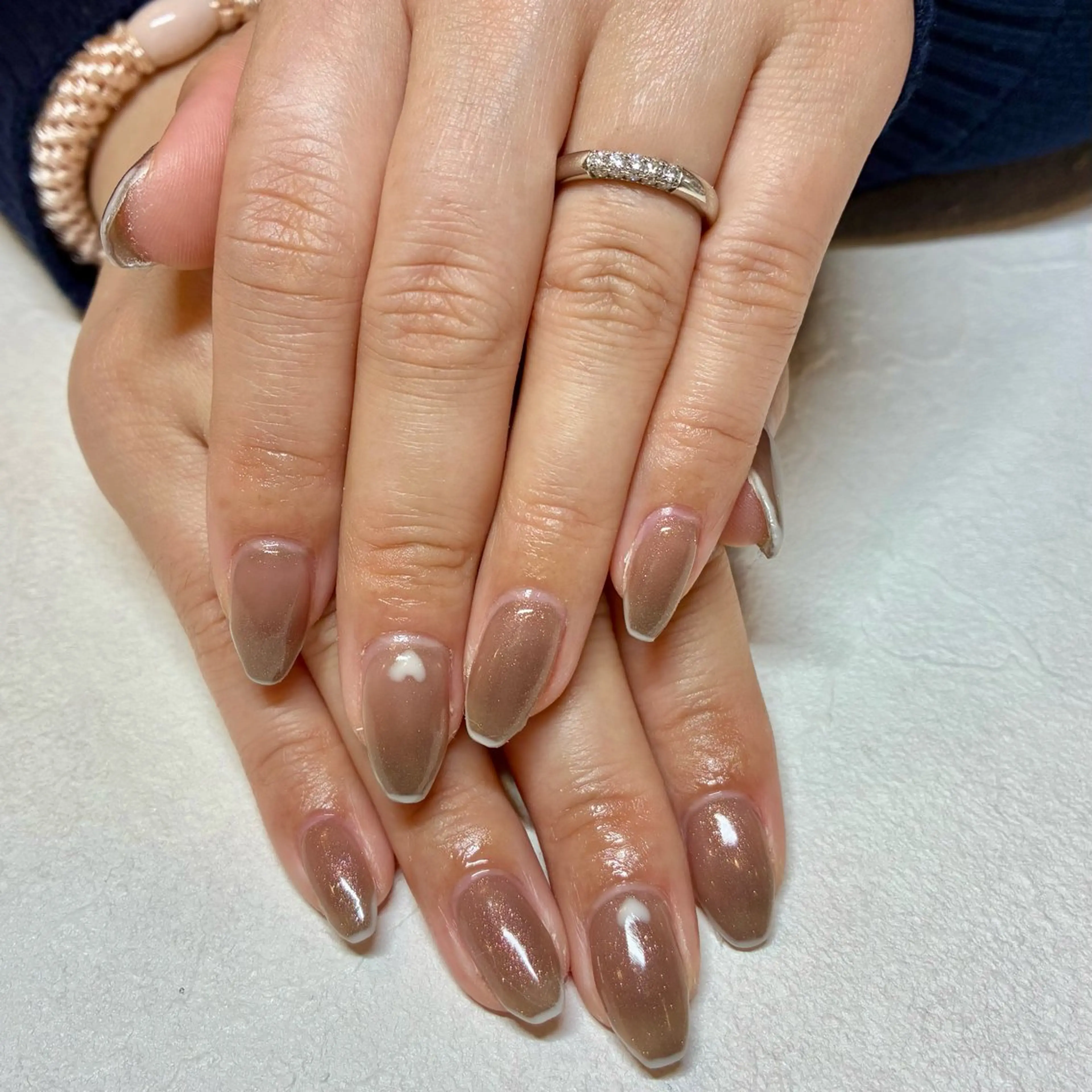 ネイル ジェヌインネイル 間宮のネイルデザイン