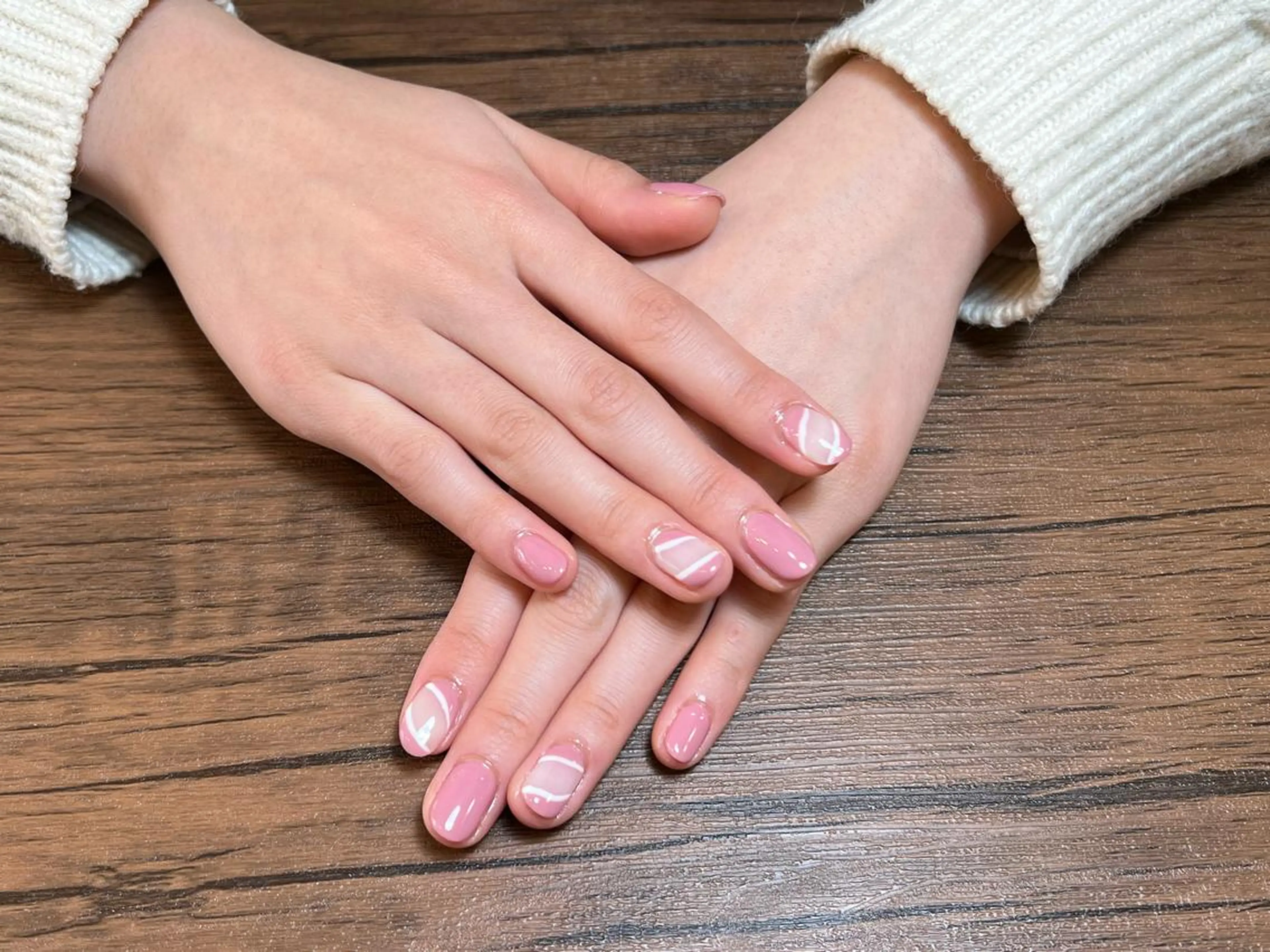 ネイル ピンク ハンドネイル HENRIETTA NAILSALONのネイルデザイン