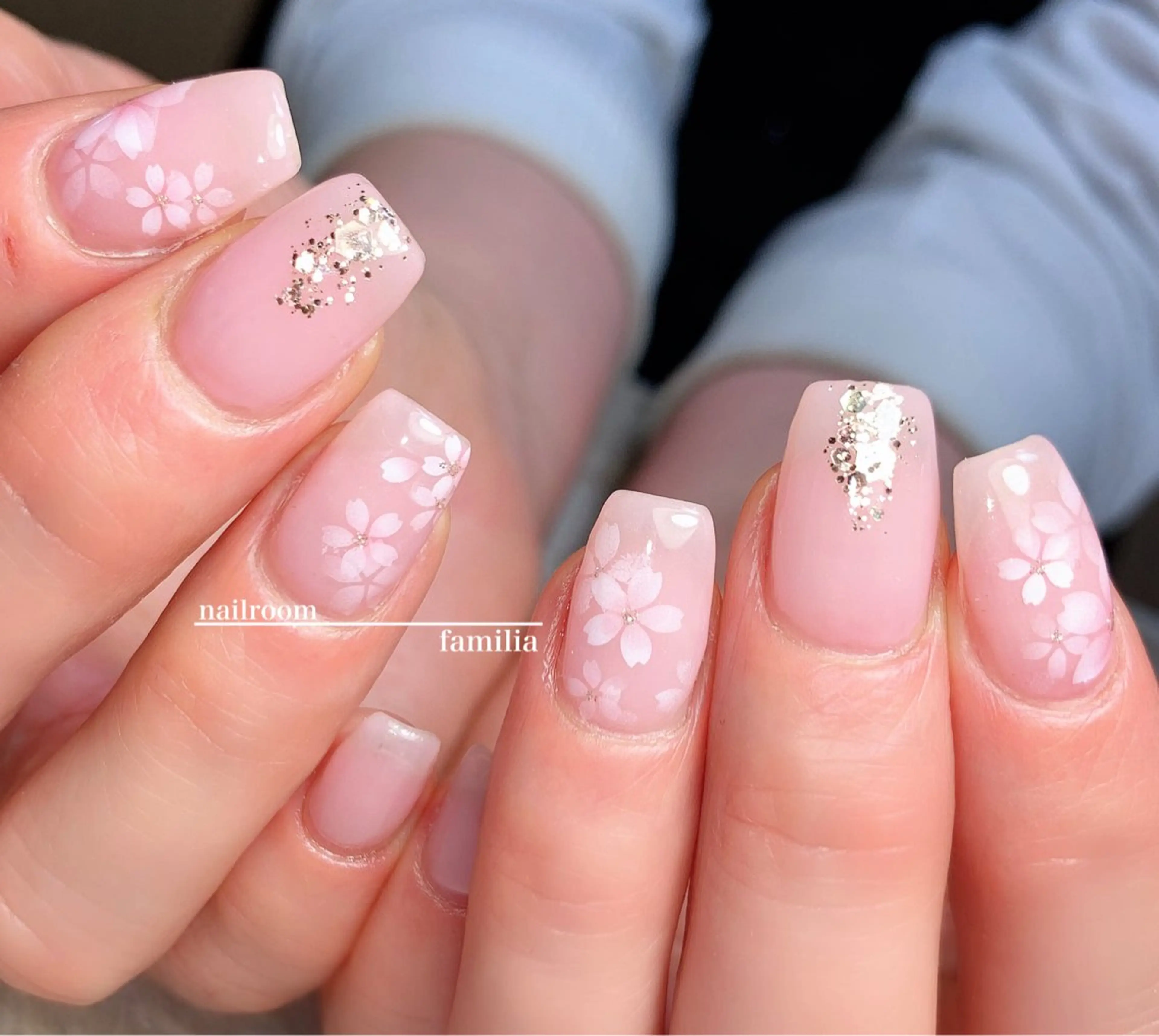 ネイル 桜ネイル ラメ(グリッター) -nailroom- familiaのネイルデザイン