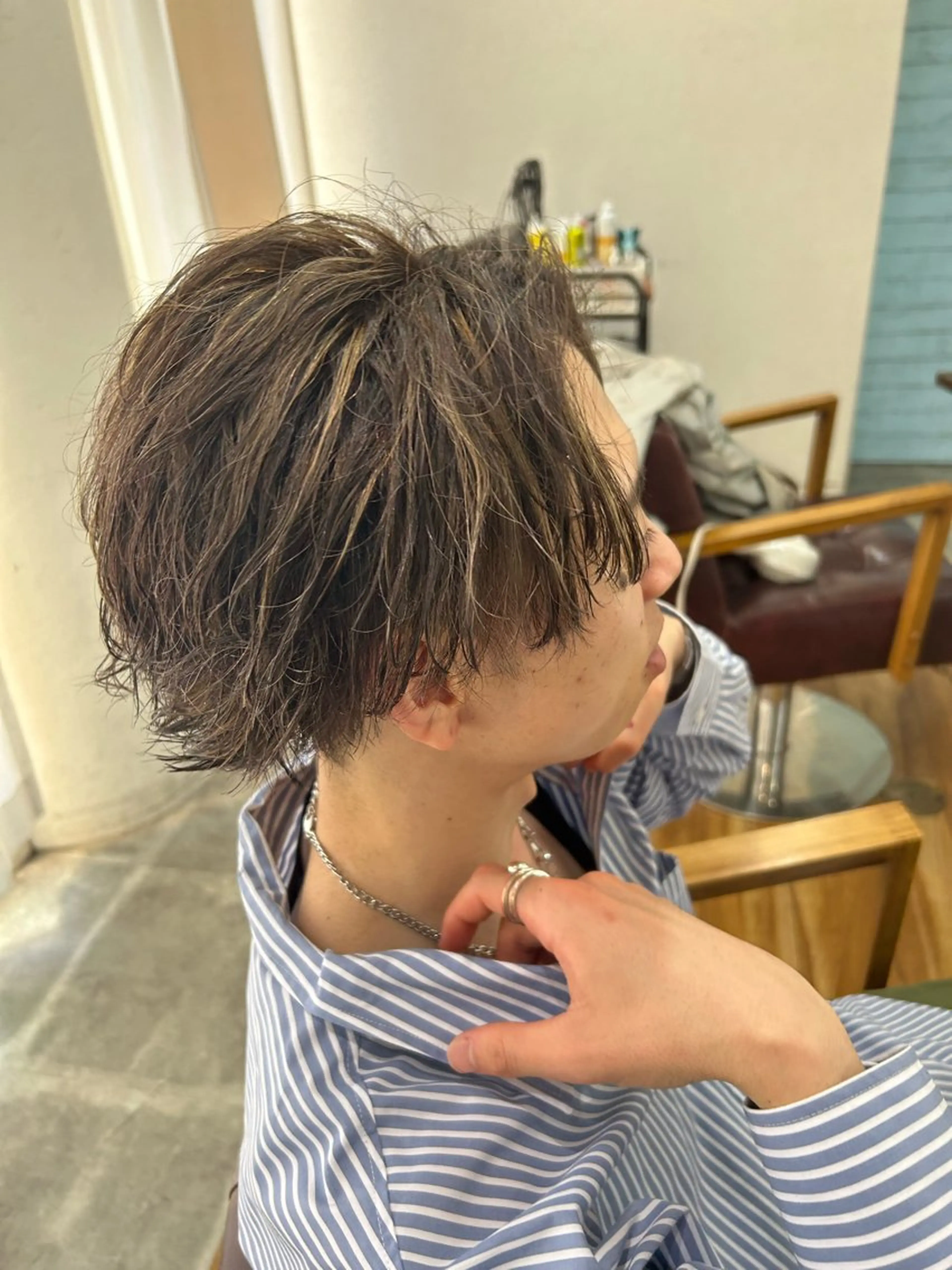 ショート カラー メンズ メンズハイライト ハイライトカラー ハイライト カット ヘアカラー トリートメント CECIL hair なんば店所属・メンズパーマ 艶髪☆店長☆有馬のヘアスタイル