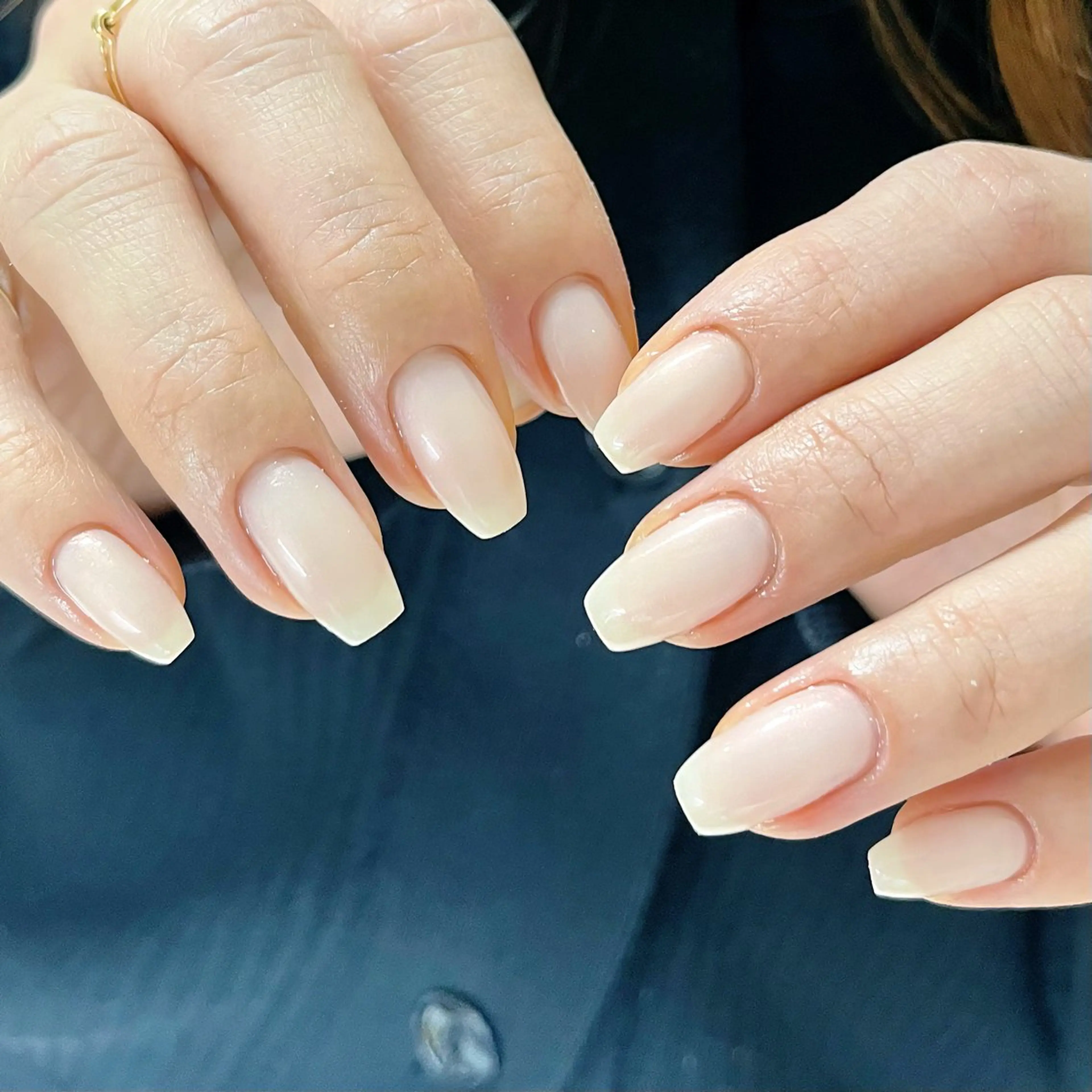 ネイル オフィスネイル ワンカラーネイル シンプルネイル ハンドネイル ハンドケア 🎀NAIL🎀 AI🪄︎︎◝✩のネイルデザイン