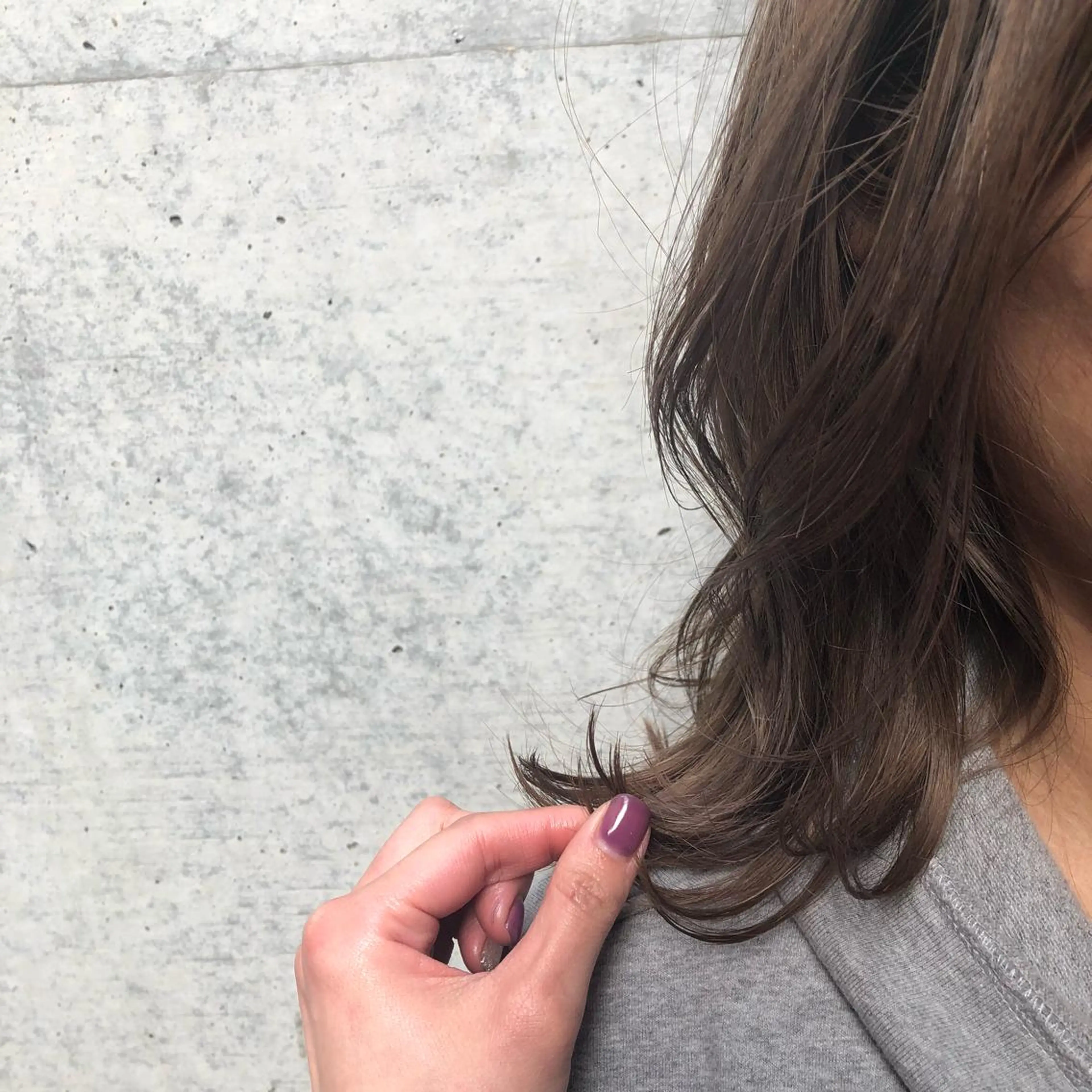 ミディアム カラー パーマ ヘアアレンジ ベージュカラー ミルクティーベージュ apish aoyama所属・武 愛子の眉毛・アイブロウイメージ