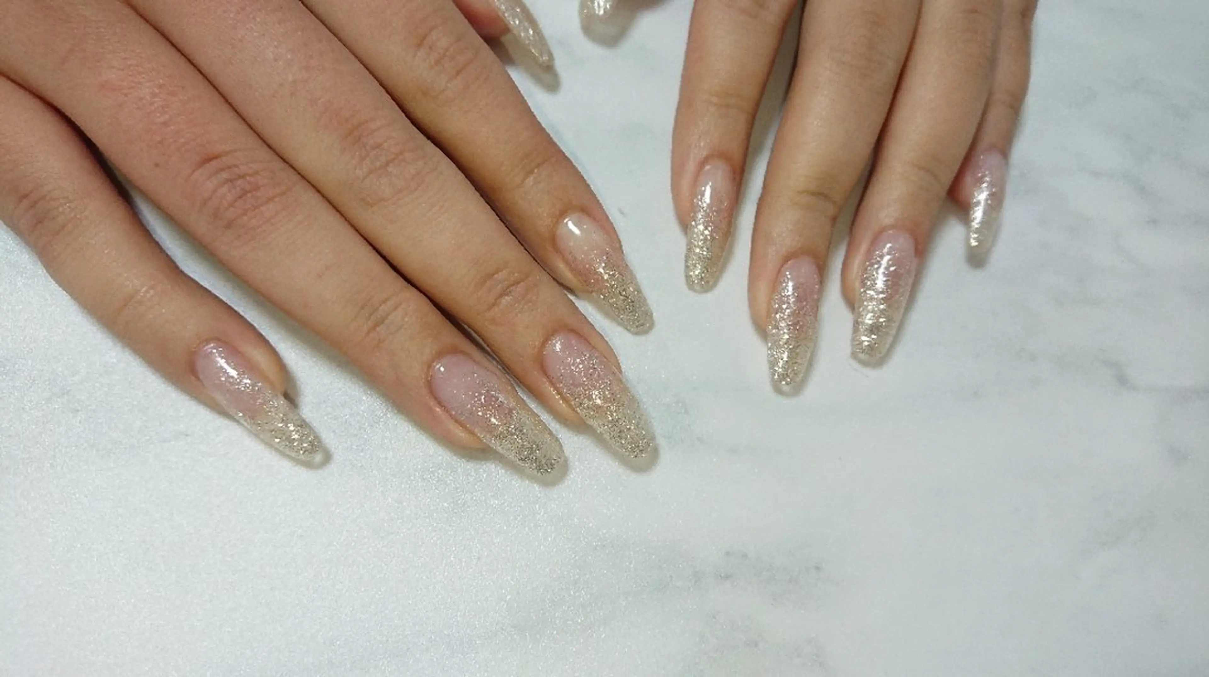 ネイル ラメ(グリッター) ラメグラデーション shellnail さなえのネイルデザイン