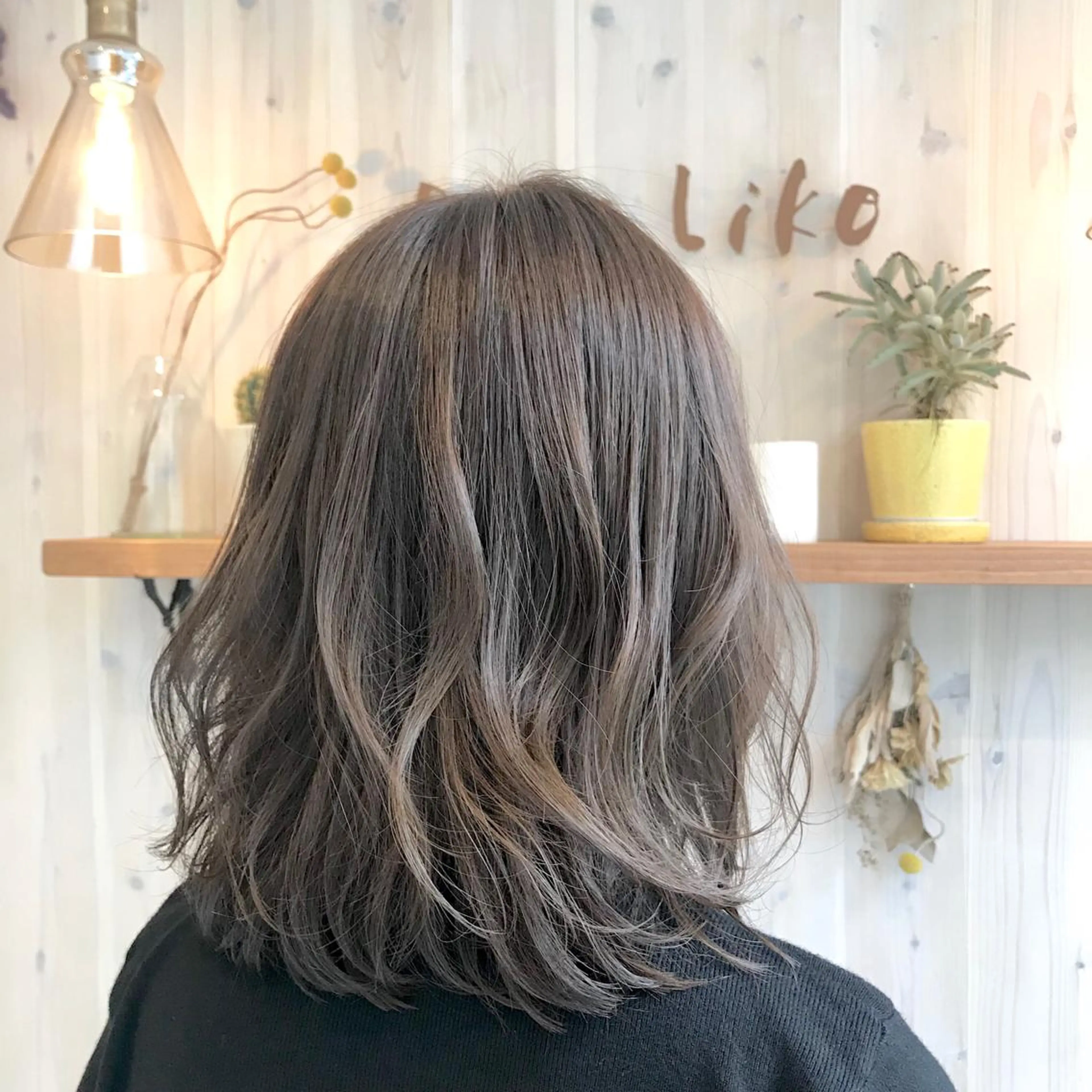 ミディアム 透明感カラー/ 寺田千雅子のヘアスタイル