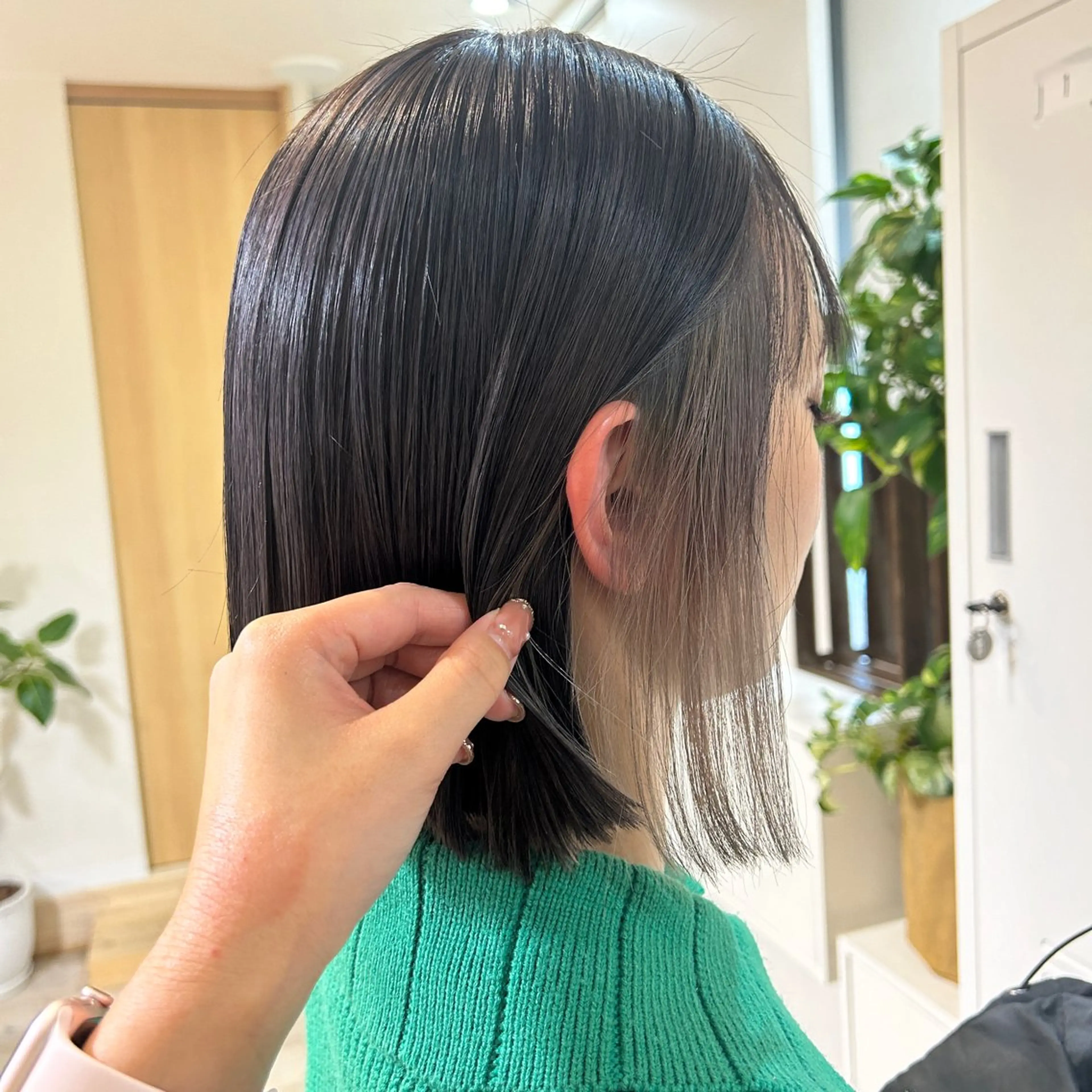 ショート ヘアカラー 山本 知佳のヘアスタイル