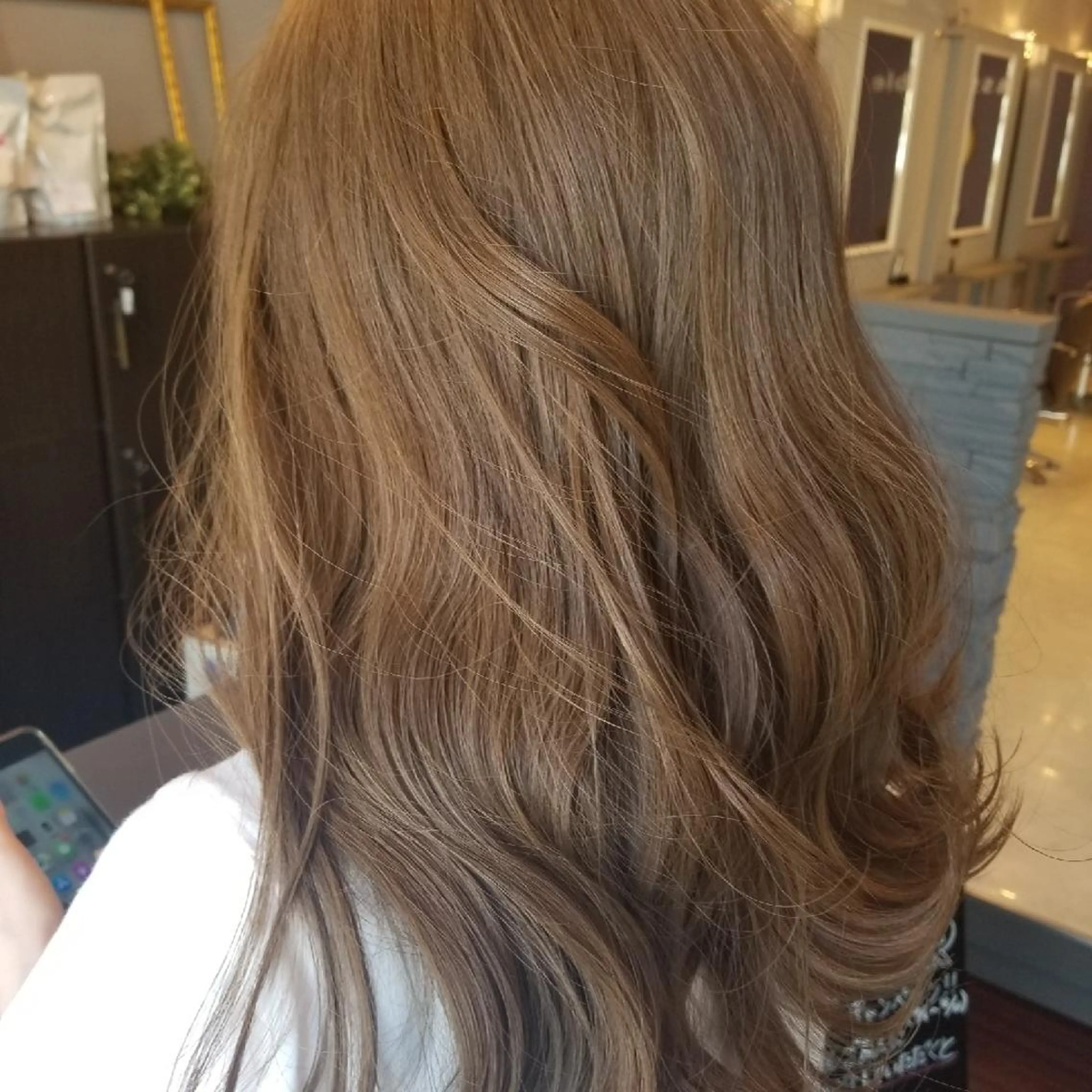 ロング ハイライト ヘアカラー Hair&Spa Fleur CHERE所属・HISANAGA YUKAのヘアスタイル