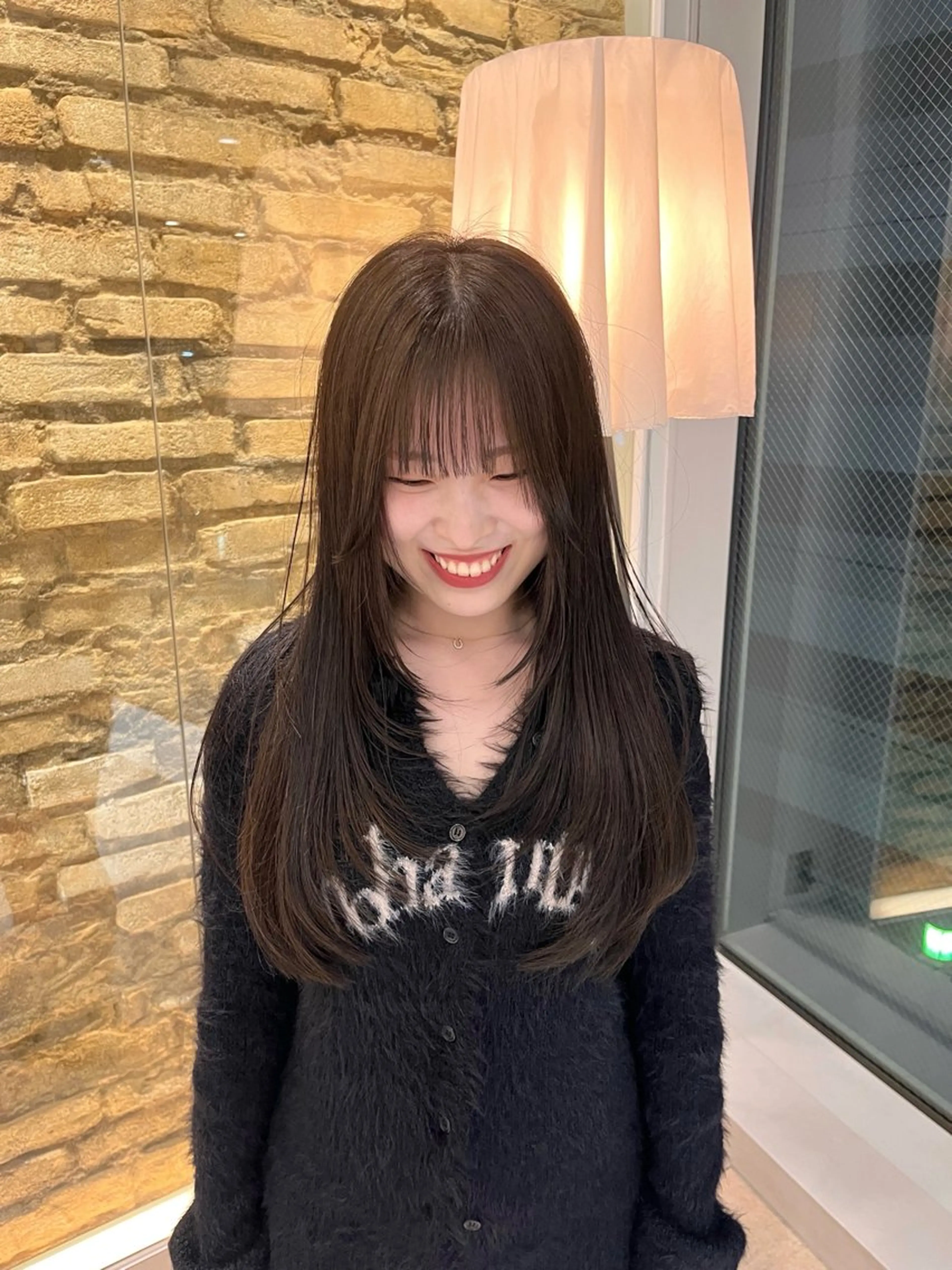 ロング hair make BEHIVE ichibancho AVEDA所属・渡邉  日向子 ・レイヤー、縮毛矯正のヘアスタイル