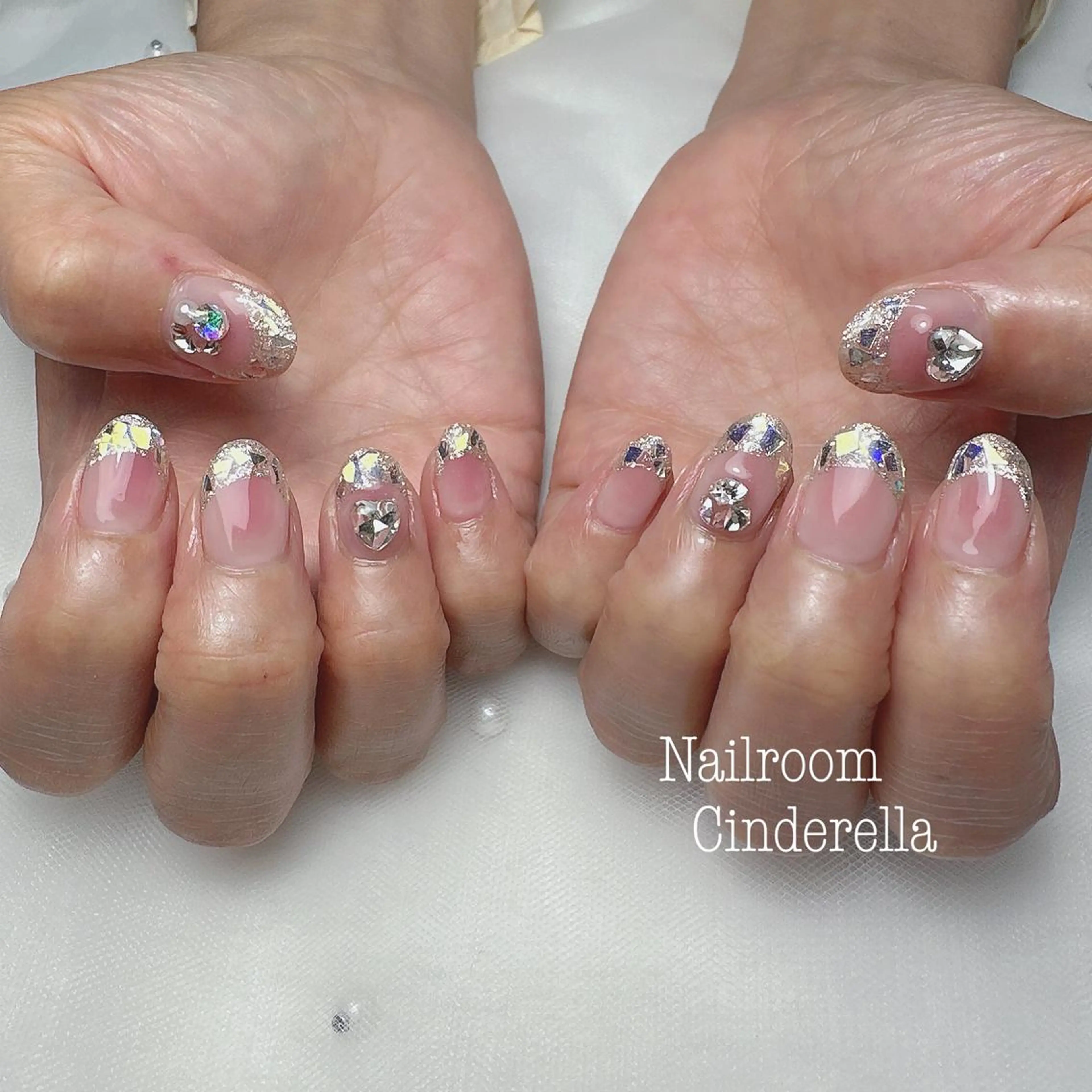 ネイル チークネイル フレンチネイル ガラスフレンチ Nailroom. Cinderellaのネイルデザイン