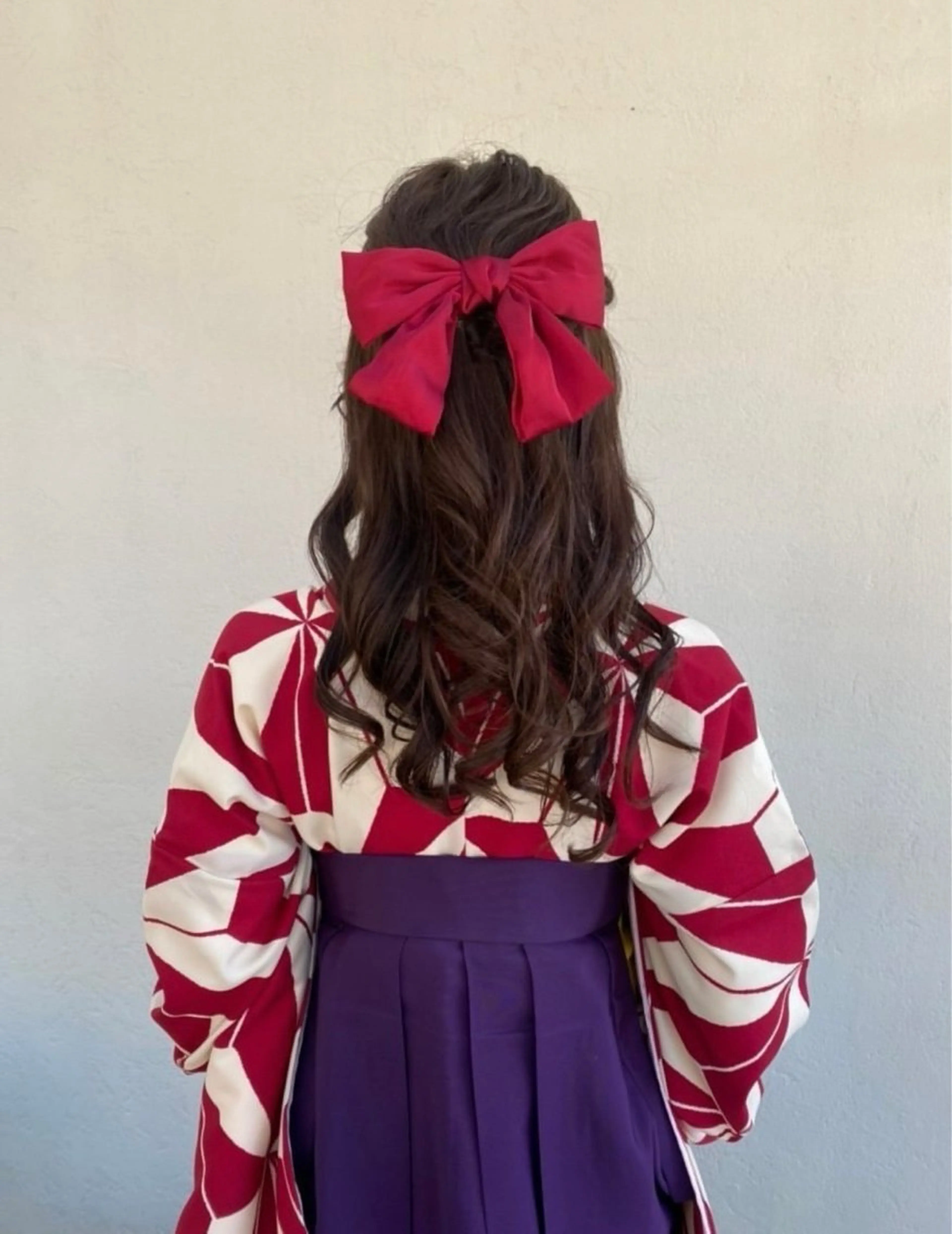 ロング ヘアアレンジ ハーフアップ 着物ヘア 艶暖色カラー🍒 縮毛矯正ほののヘアスタイル