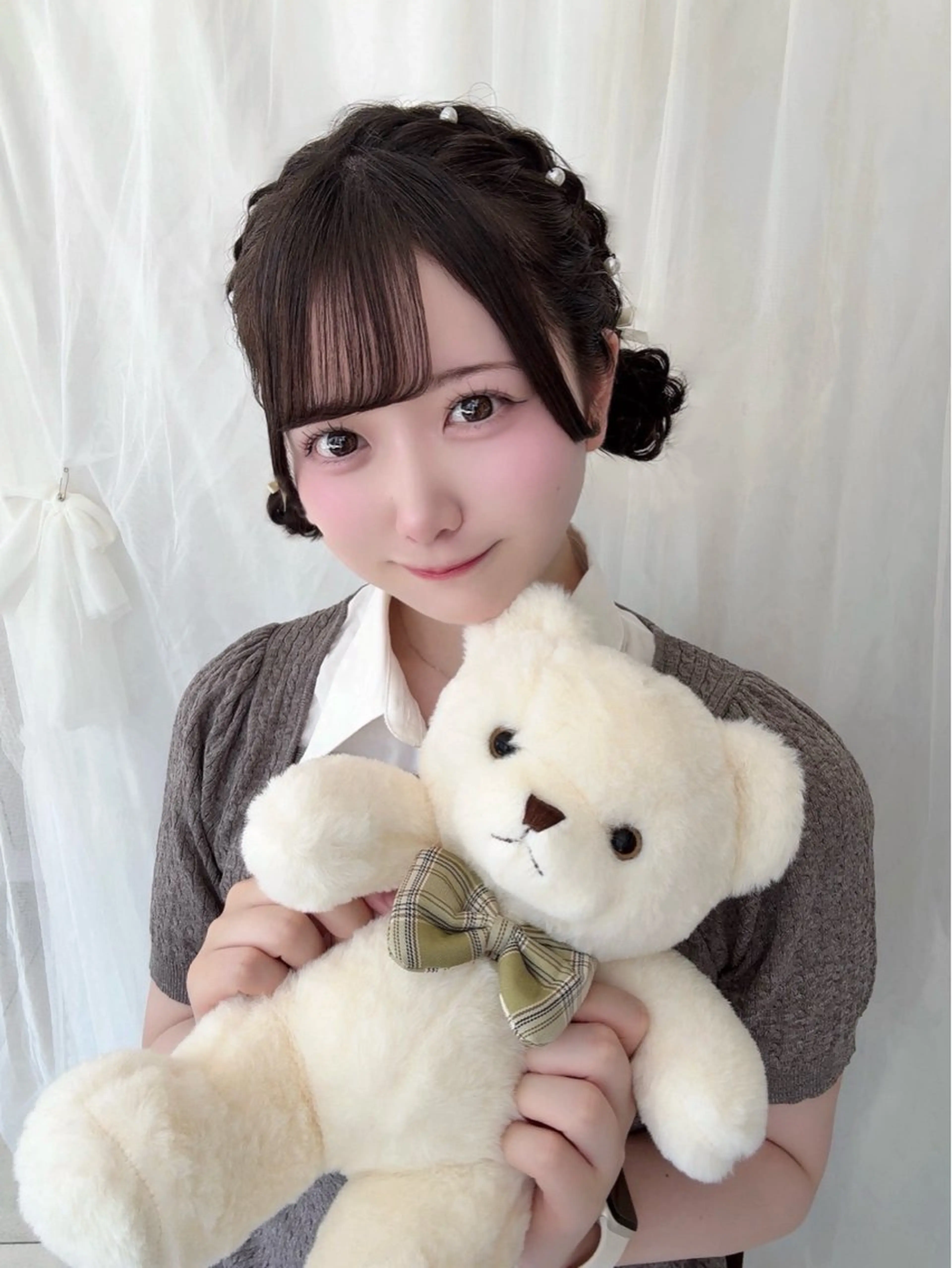 セミロング カラー お団子ヘア ボブ ヘアセット euphoria +n 池袋サンシャイン通り所属・euphoria みい♡のヘアスタイル