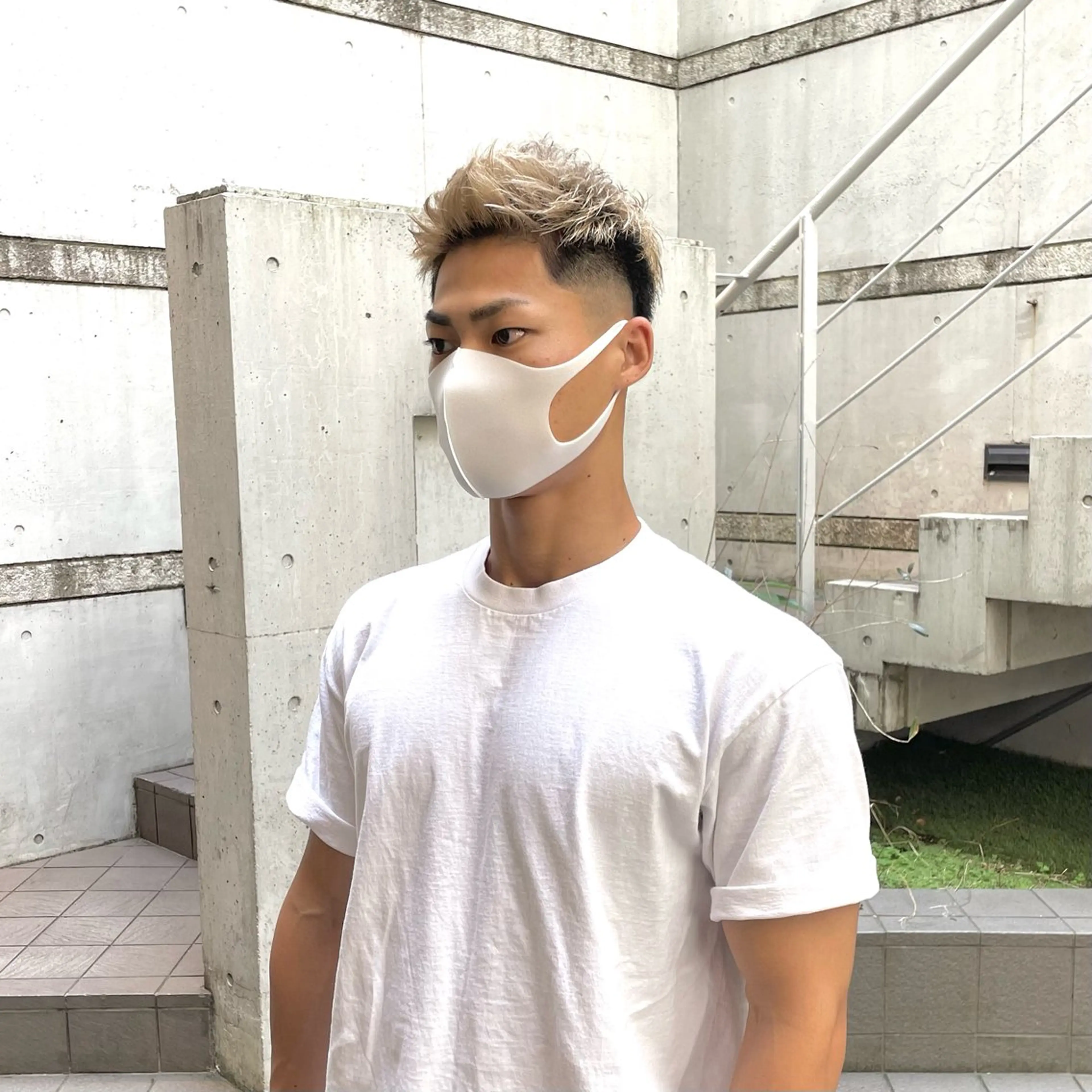 カット＋ブリーチ＋カラーの写真