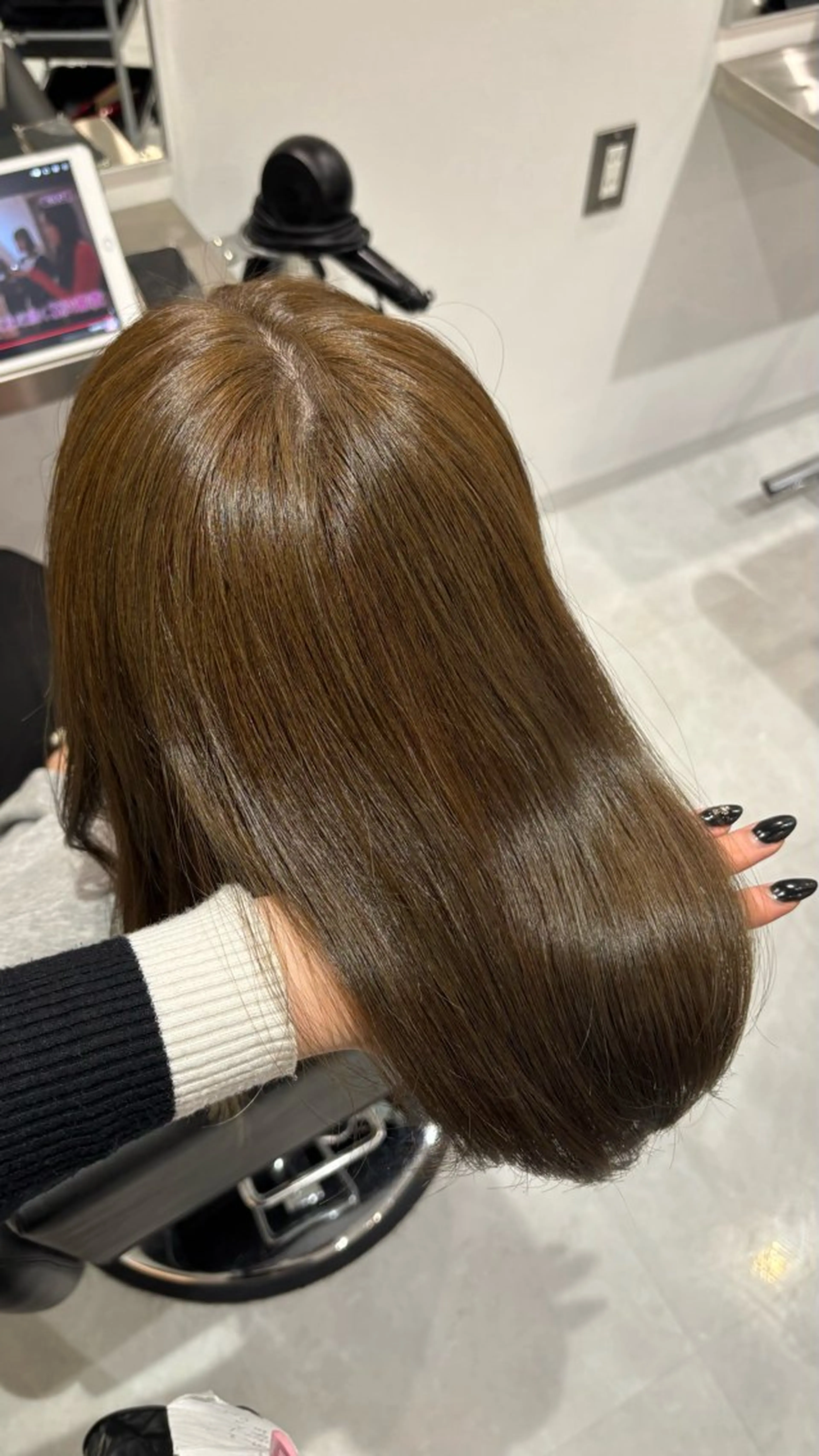 セミロング カラー ベージュカラー ブリーチ ブラウンカラー ケアブリーチ カシス ヘアカラー 艶感×抜け感hair /ReLit 正源のヘアスタイル