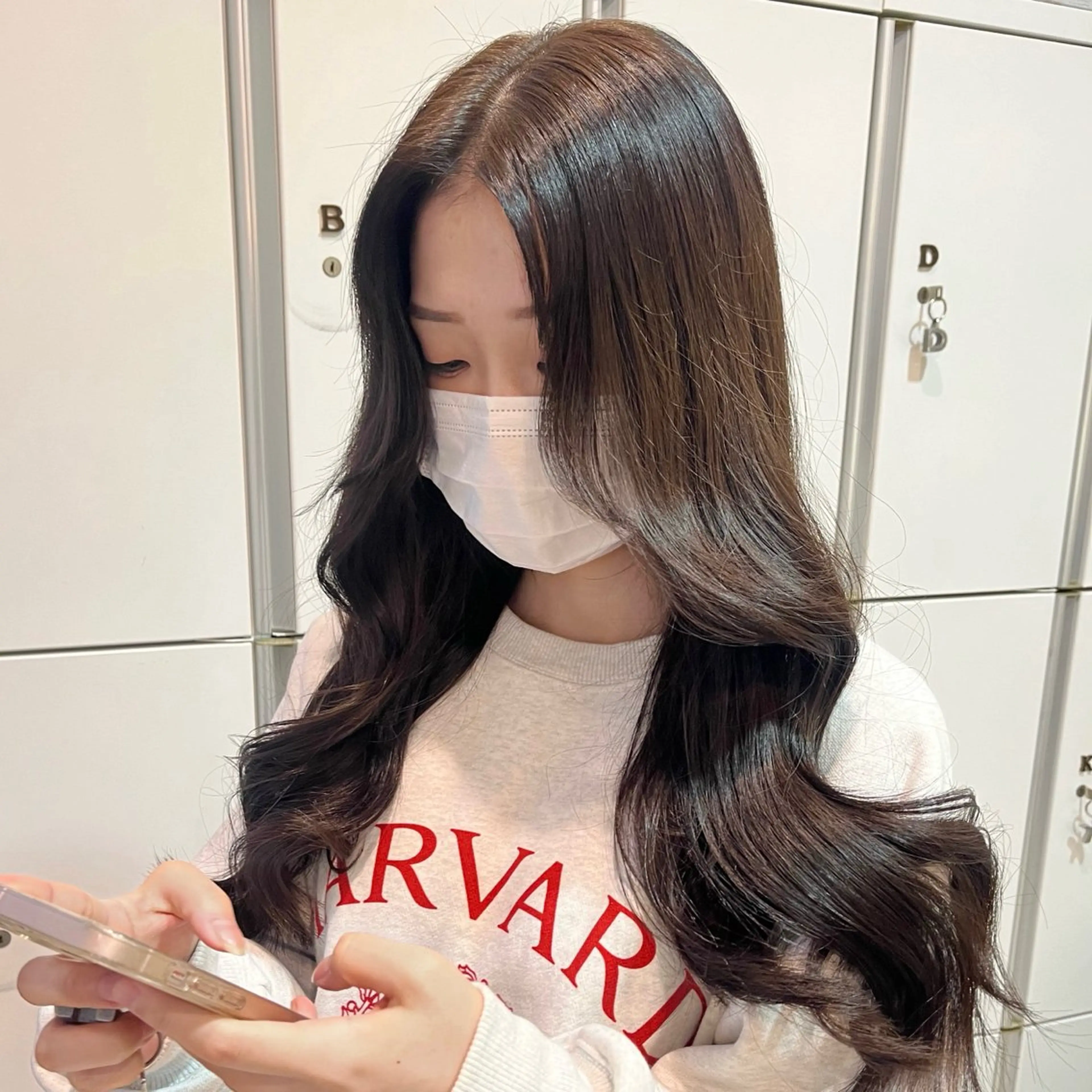 ロング カラー ヘアアレンジ ヨシンモリ ヘアセット 垢抜けカラー/オリー ブ系/フェミニン/鏡のヘアスタイル