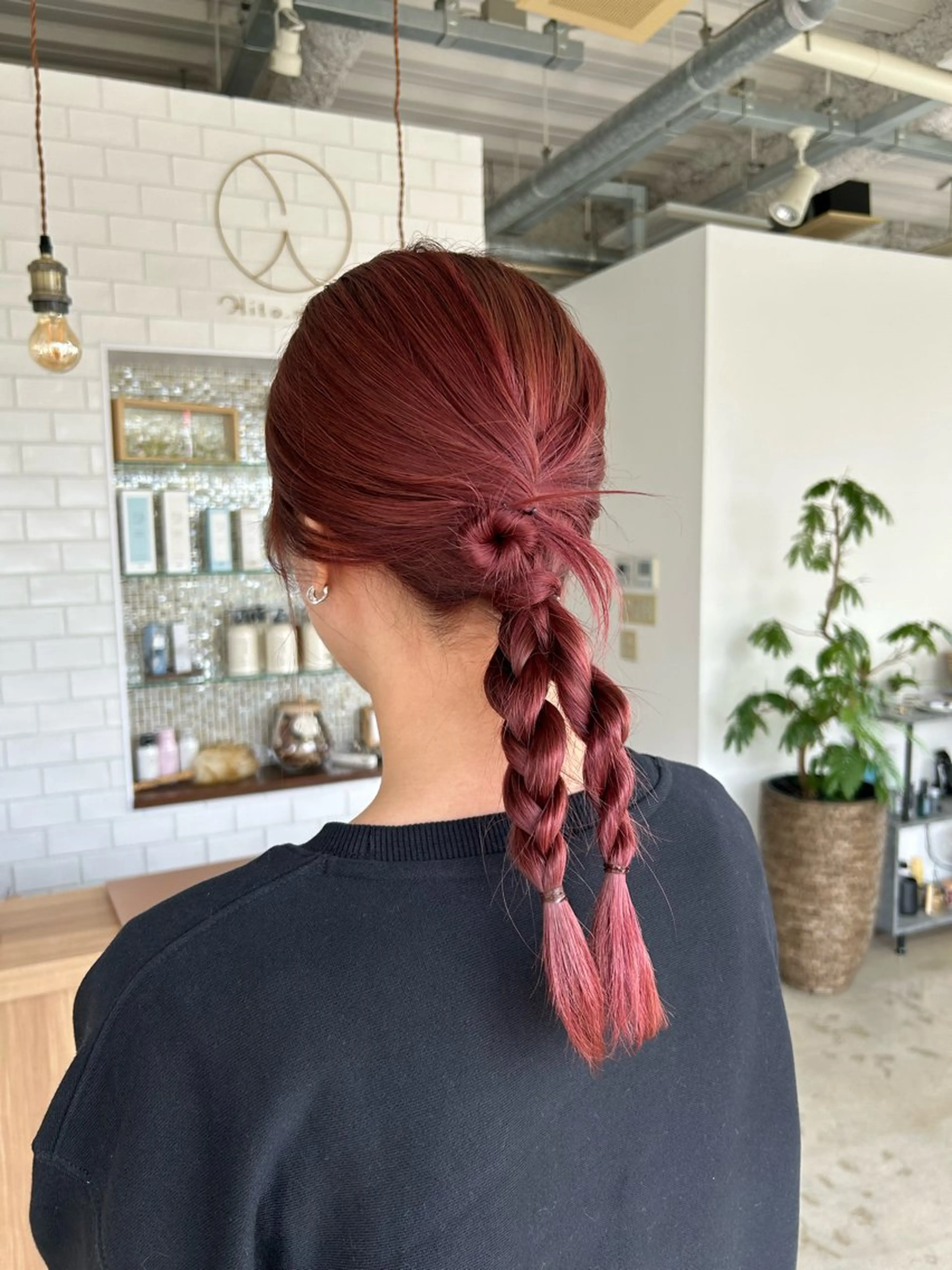 カラー ブリーチ ヘアカラー トリートメント 津田 七美希のヘアスタイル