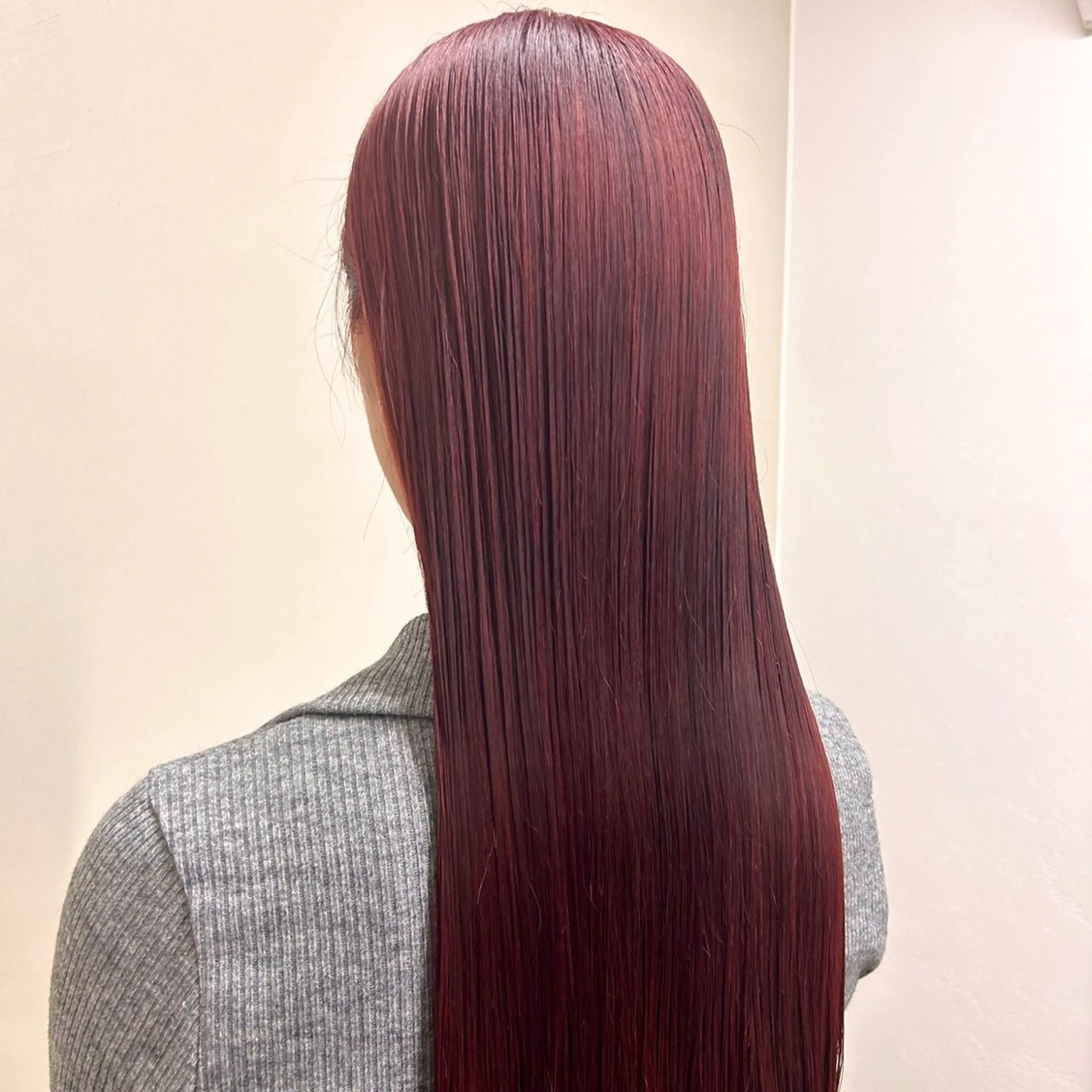 ロング カラー トリートメント yohaku所属・ハイトーン美容師🫧 神崎 源のヘアスタイル