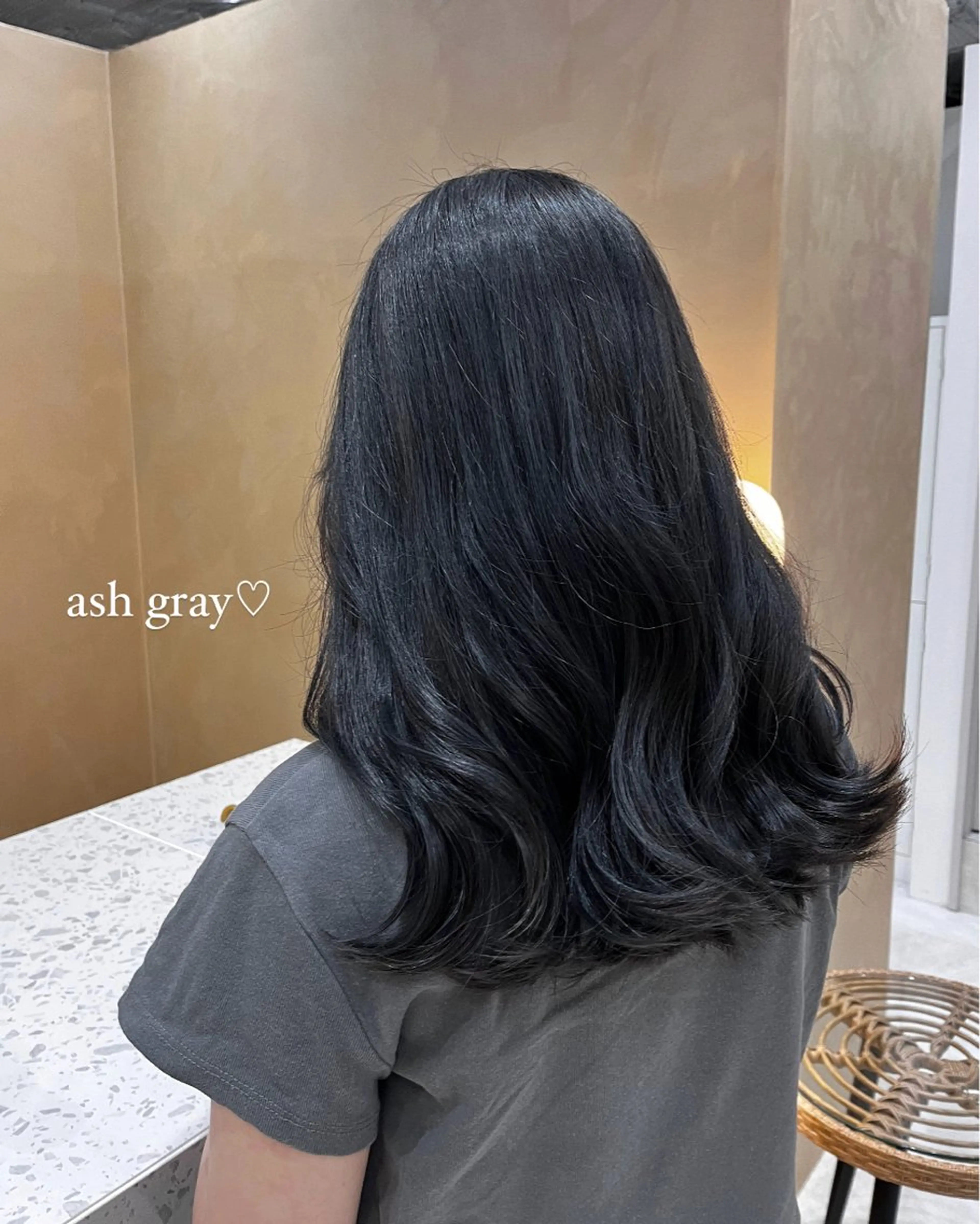 ミディアム カラー ヘアアレンジ カット ヘアカラー トリートメント 🥀暖色韓国ヘア💕 保科侑花のヘアスタイル