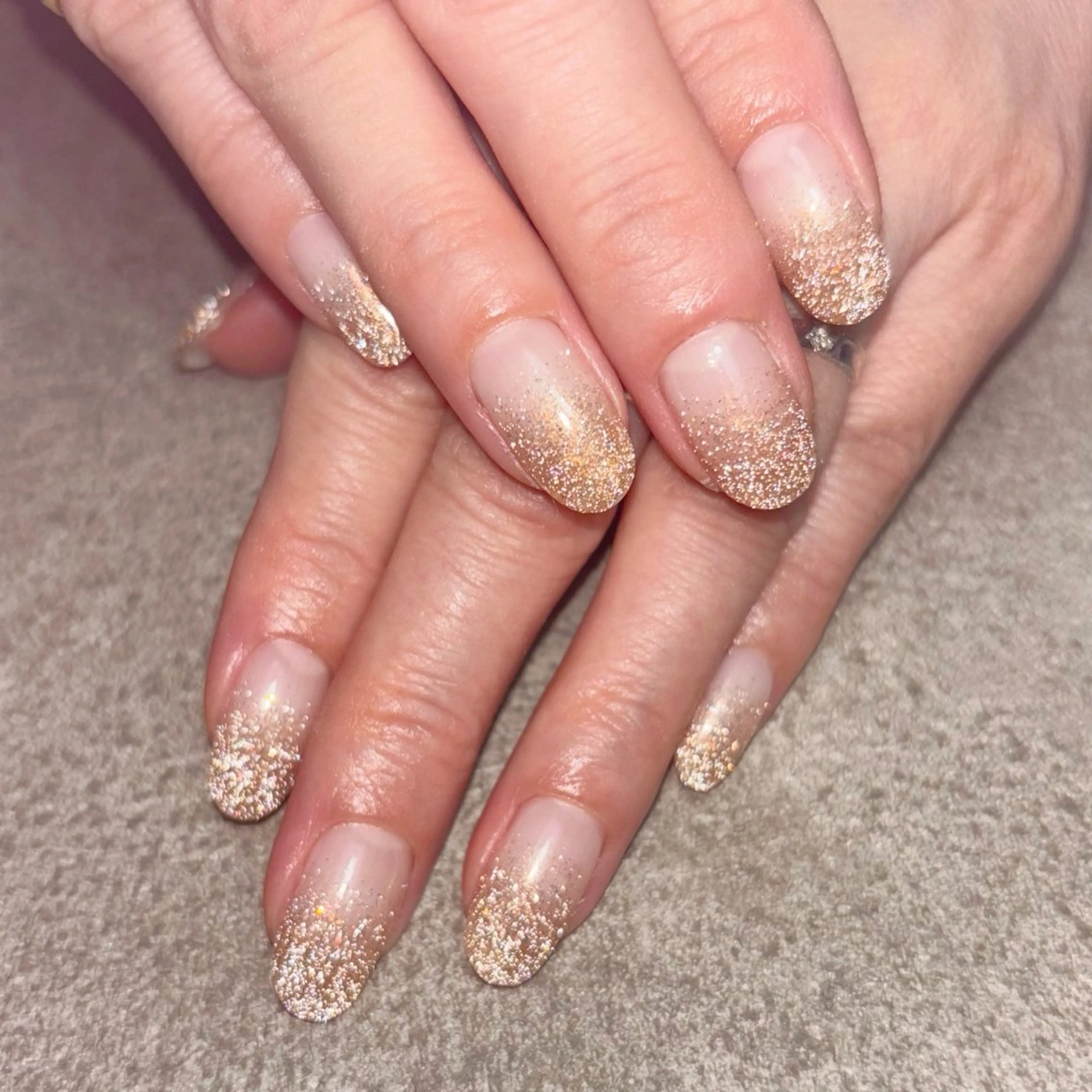 ネイル フラッシュネイル ハンドネイル nailroom DIASOMNIAのネイルデザイン