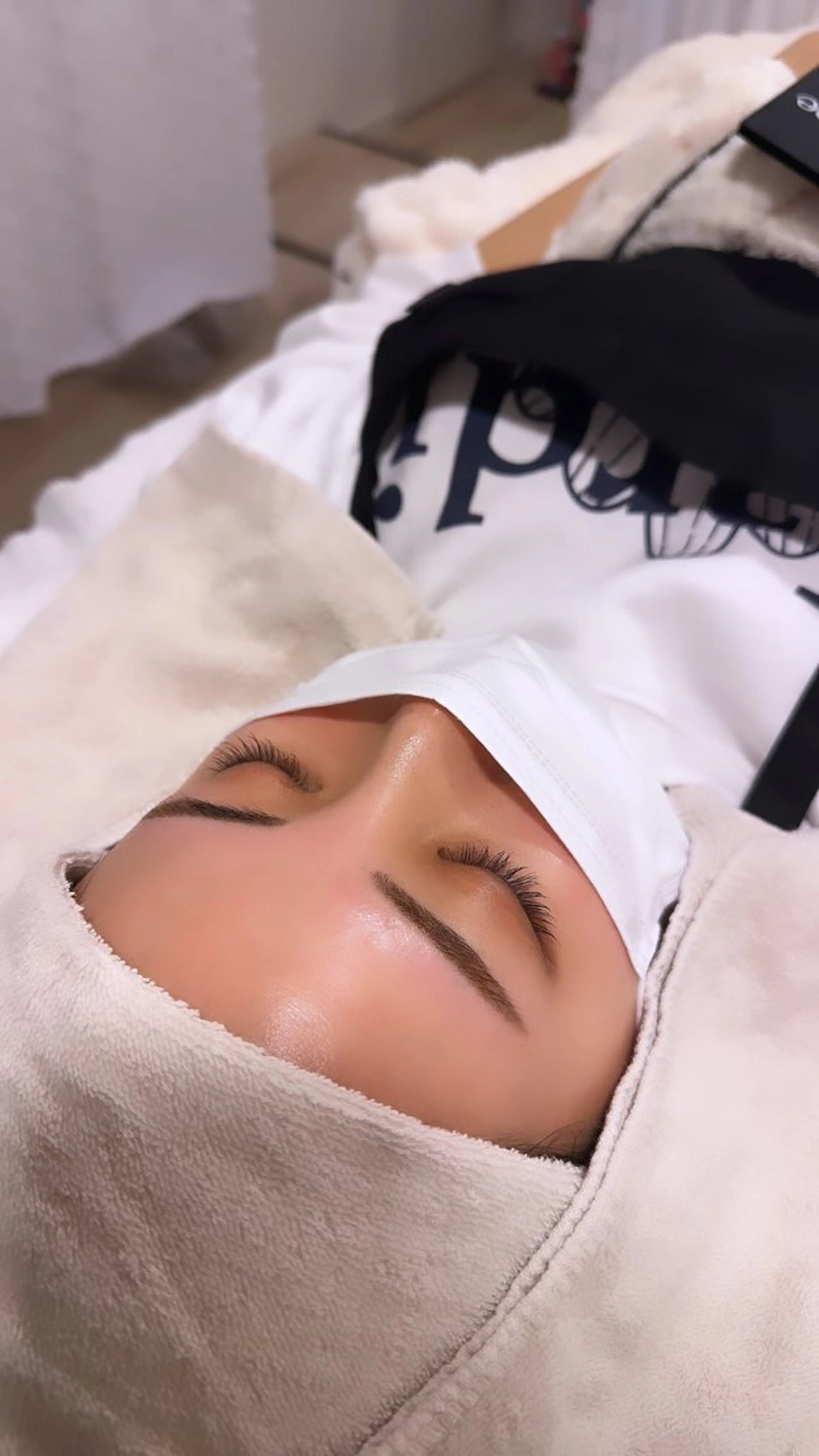 アイブロウ 眉毛ワックス脱毛 eyelash salon KOH.四ツ橋店所属・🌼eyelash 🪄/syoko🌼のマツエク・マツパデザイン