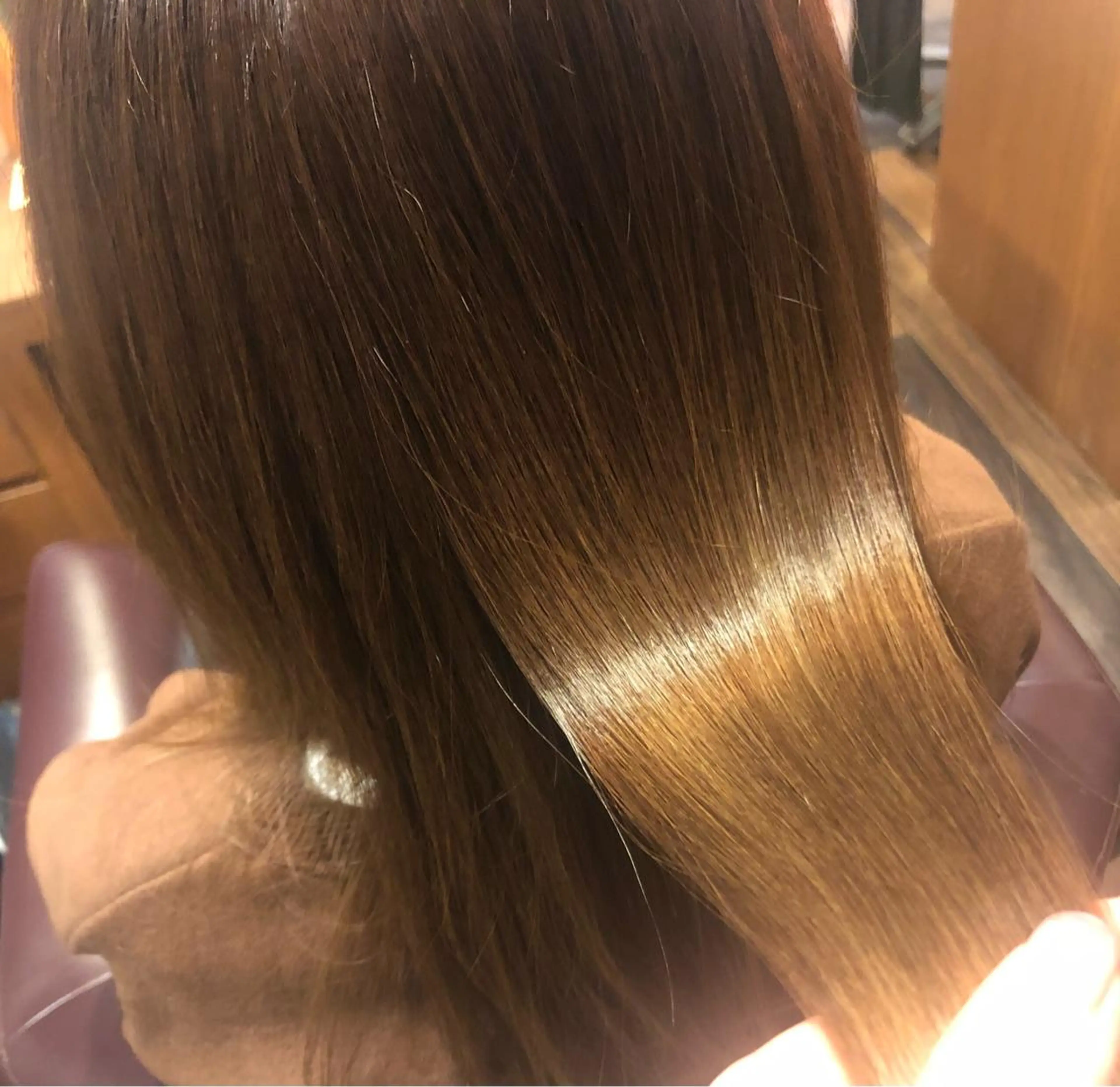 セミロング カラー カット ヘアカラー みねぎし ふうかのヘアスタイル