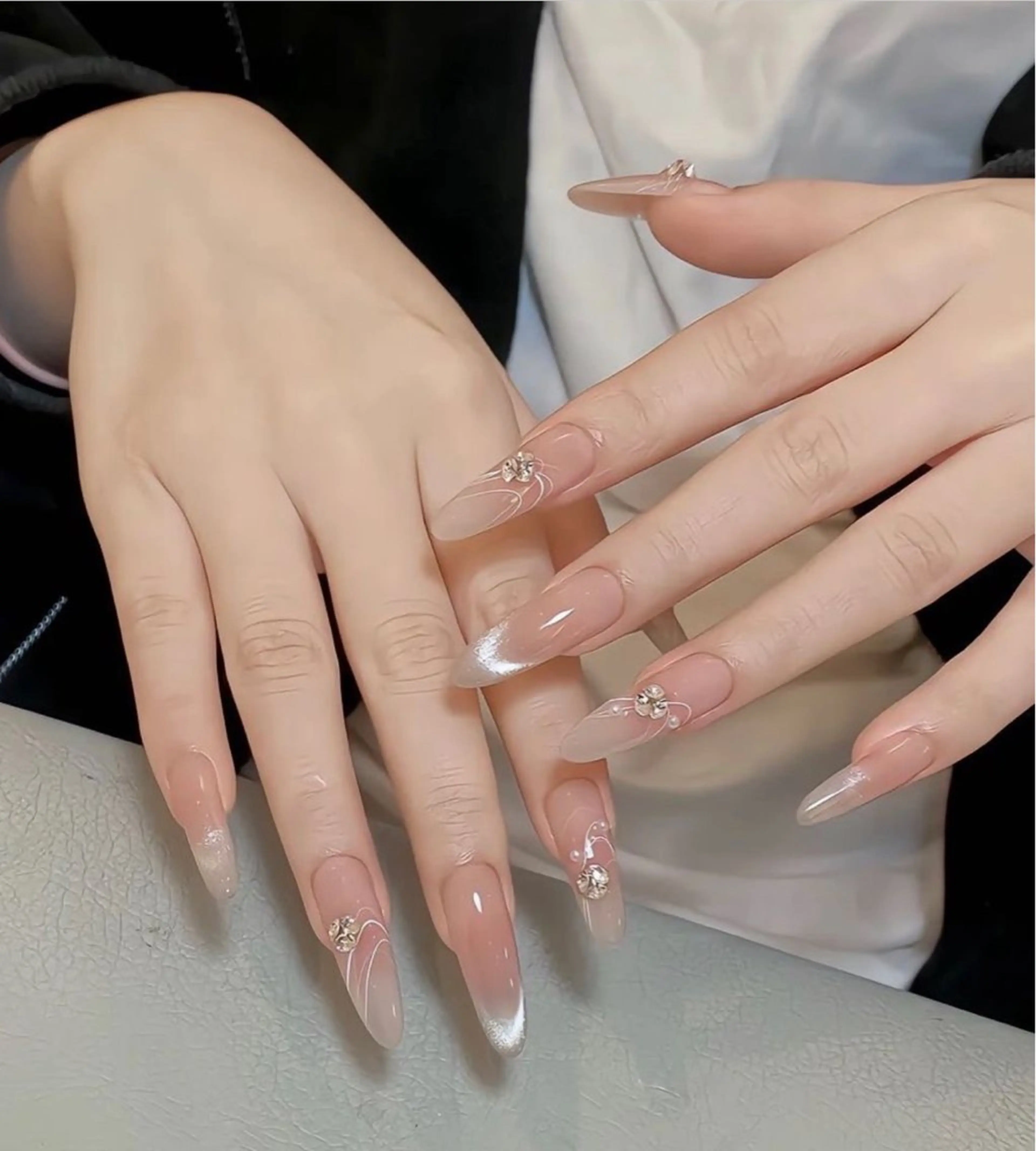 ネイル ハンドネイル HIN NAILのネイルデザイン