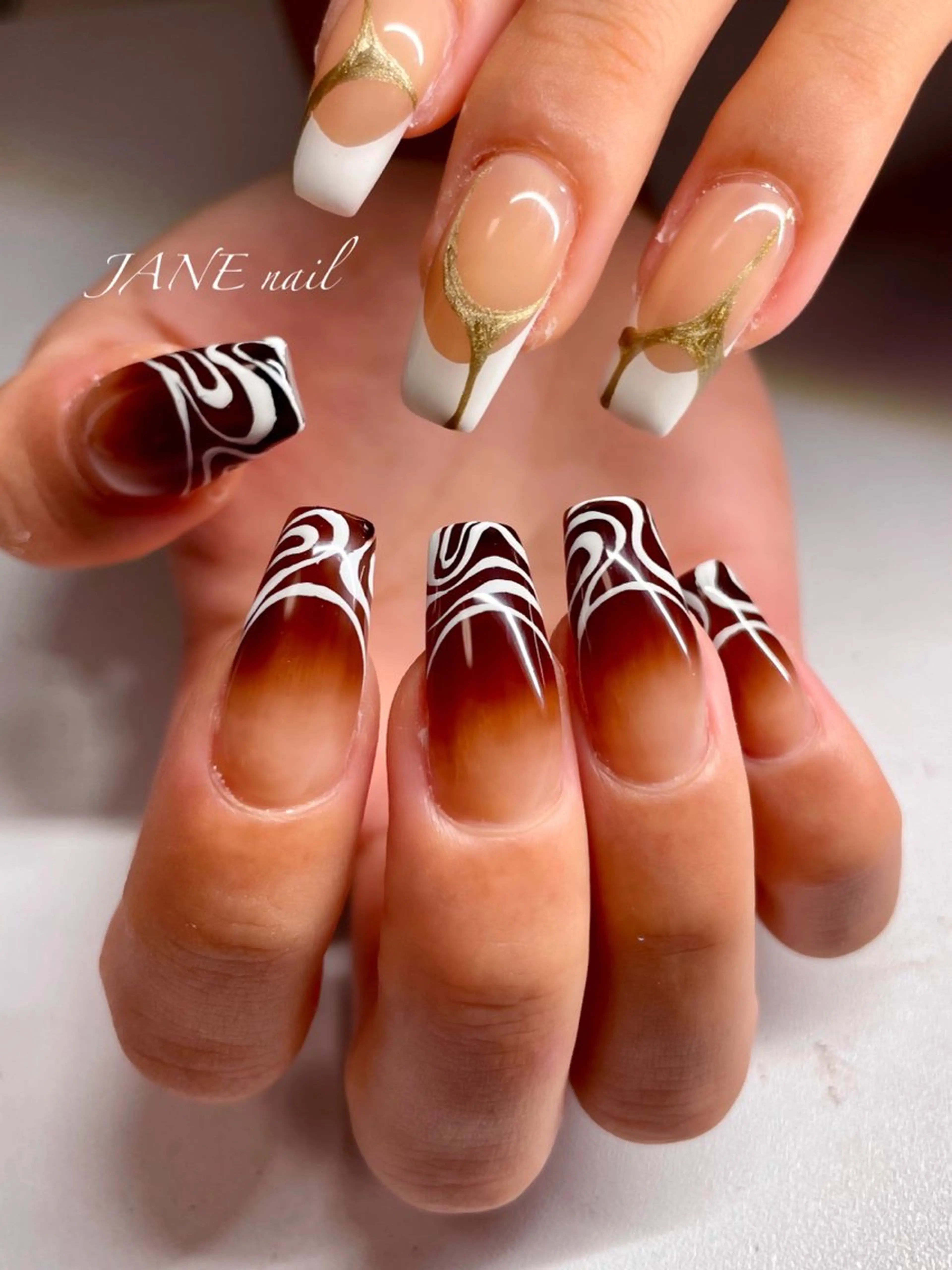 ネイル ブラウン フレンチネイル ロングネイル 冬ネイル ハンドネイル Nail Salon JANEのネイルデザイン