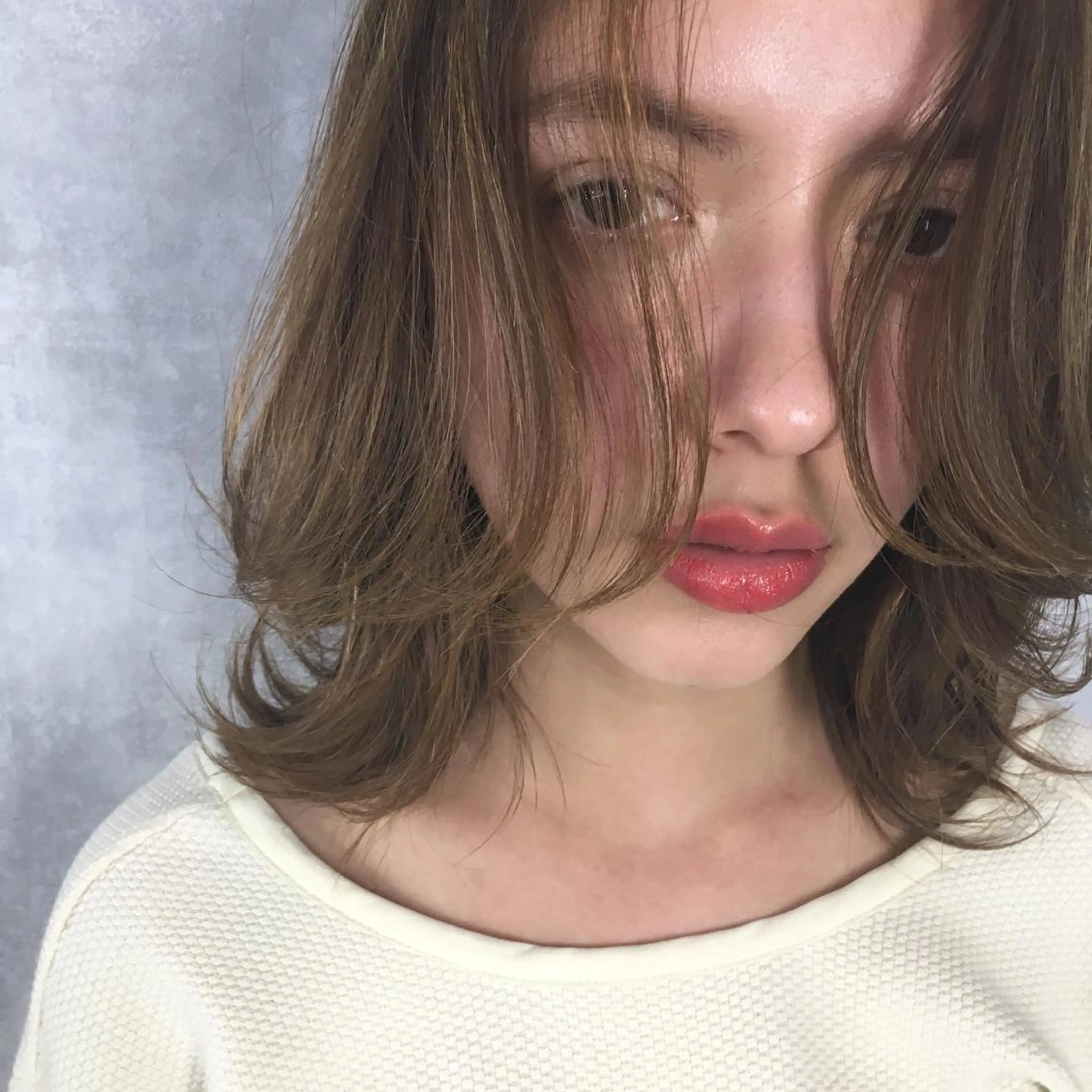 ミディアム カラー ベージュカラー レイヤーカット レイヤーカット BLend 渋谷のヘアスタイル