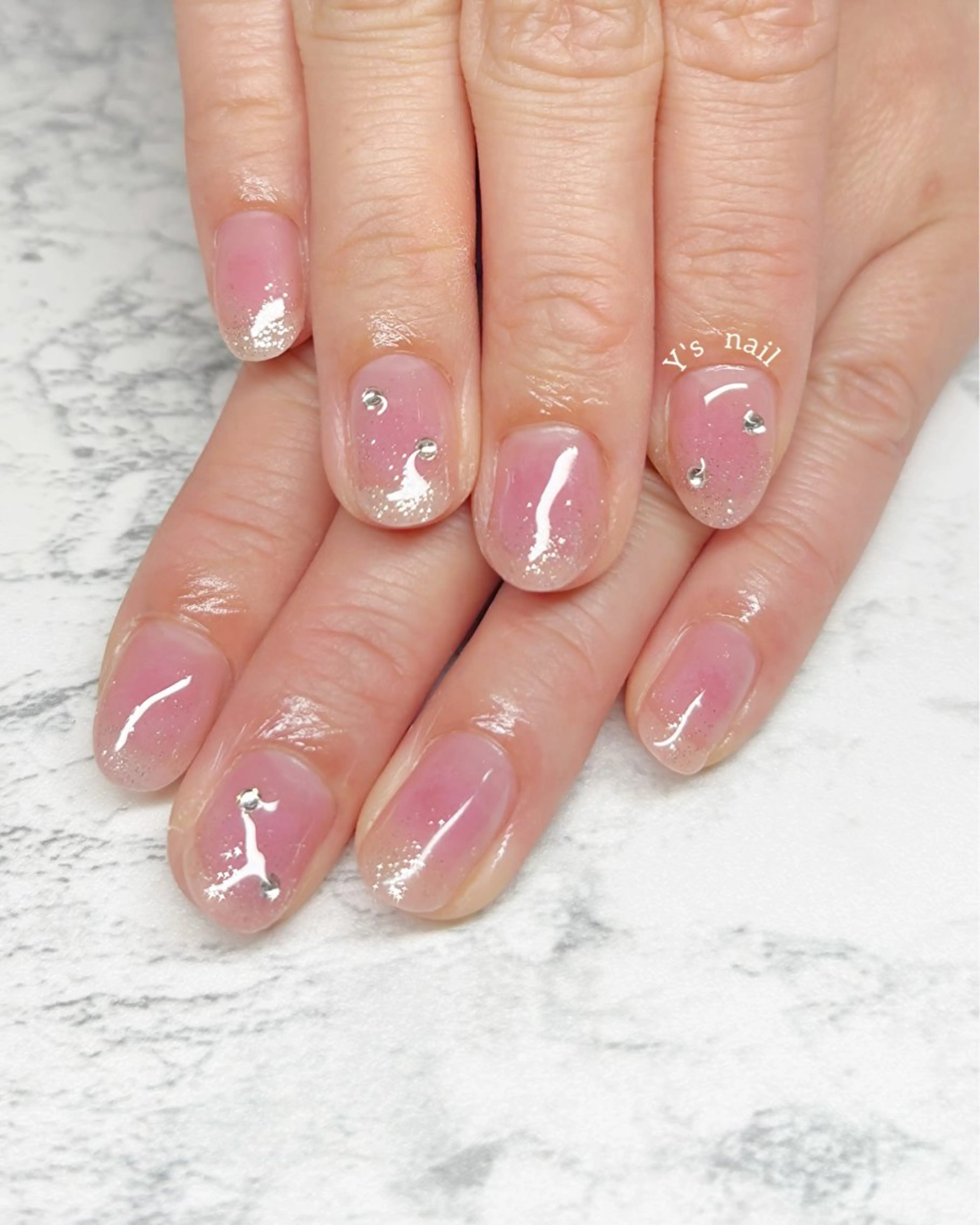 ネイル チークネイル 韓国ネイル ハンドネイル 手書きが得意🖌️ Y’s  nailのネイルデザイン